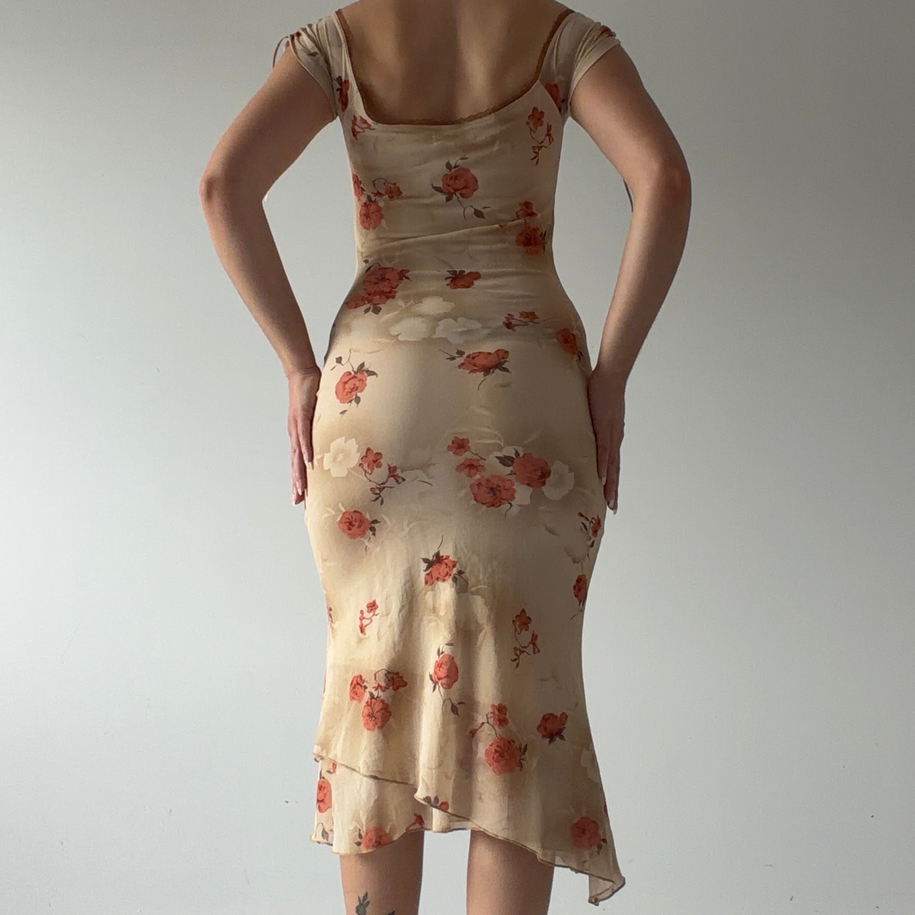 Inexplicable Milkmaid Midi Dress | XS