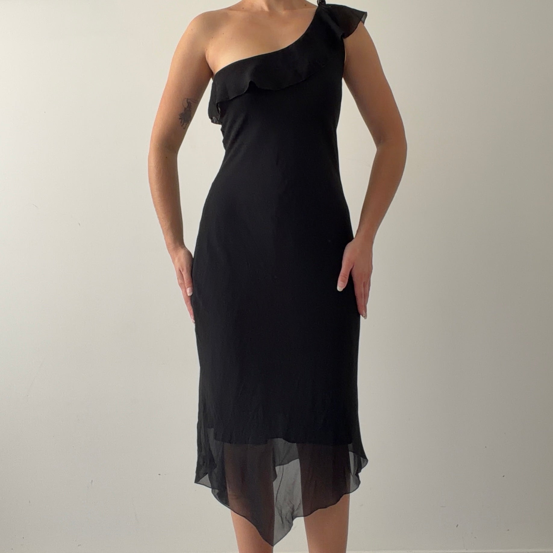 Arte & Cor Asymmetric Midi Dress | 10-12