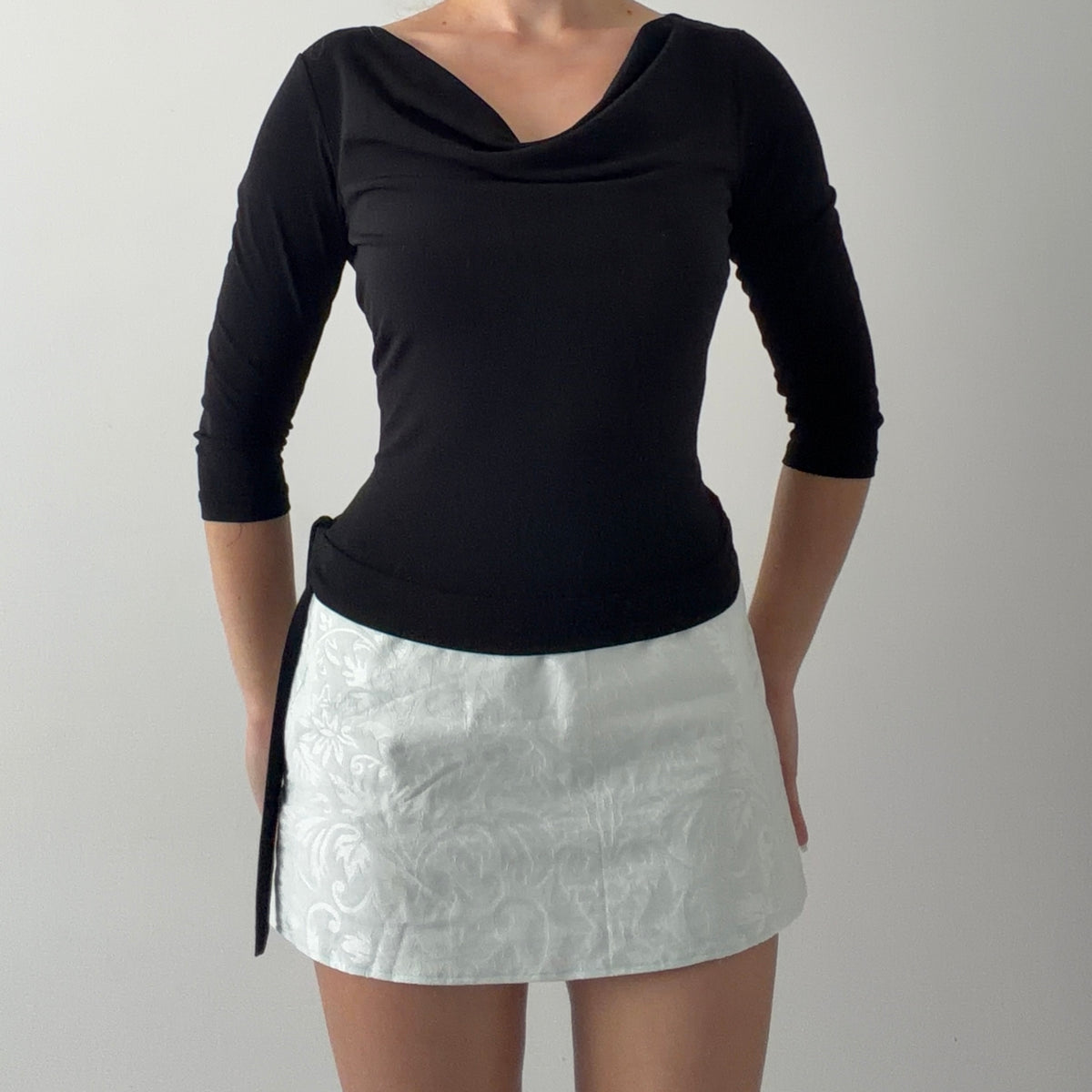 Iz Byer Cowl Top | M-L