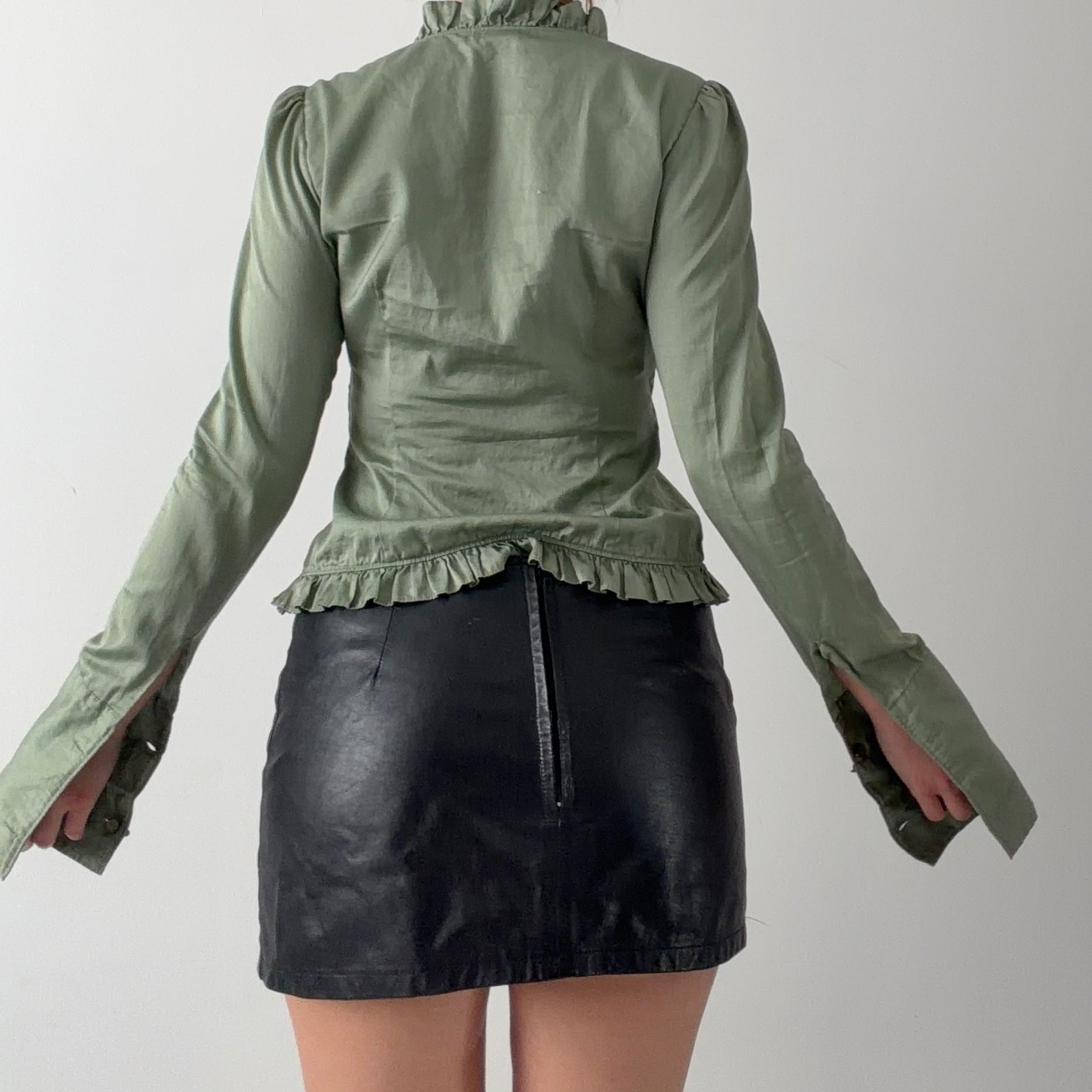 Earl Jean Ruffle Long Sleeve | 6-8