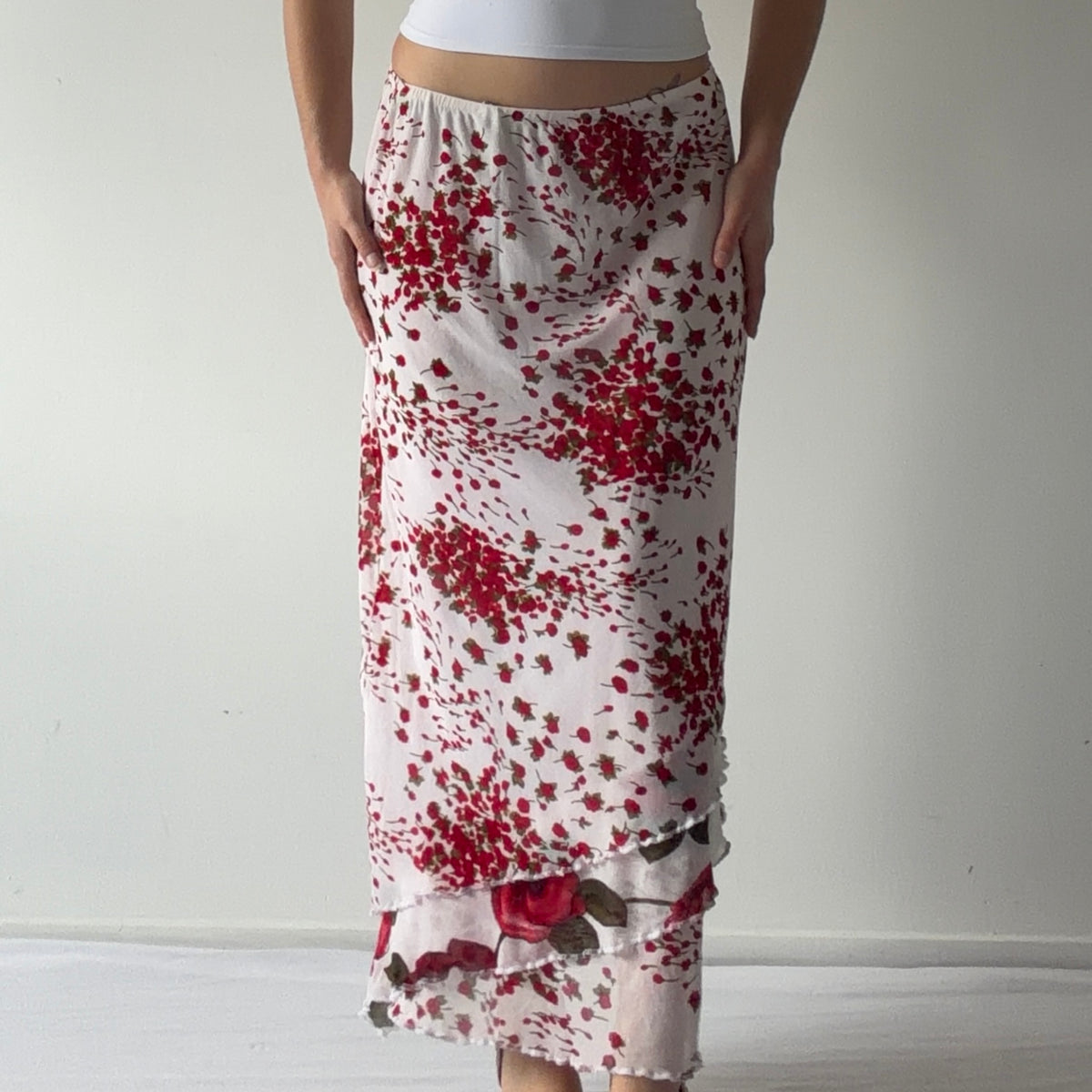 Italian Rose Mesh Midi Skirt | M-L