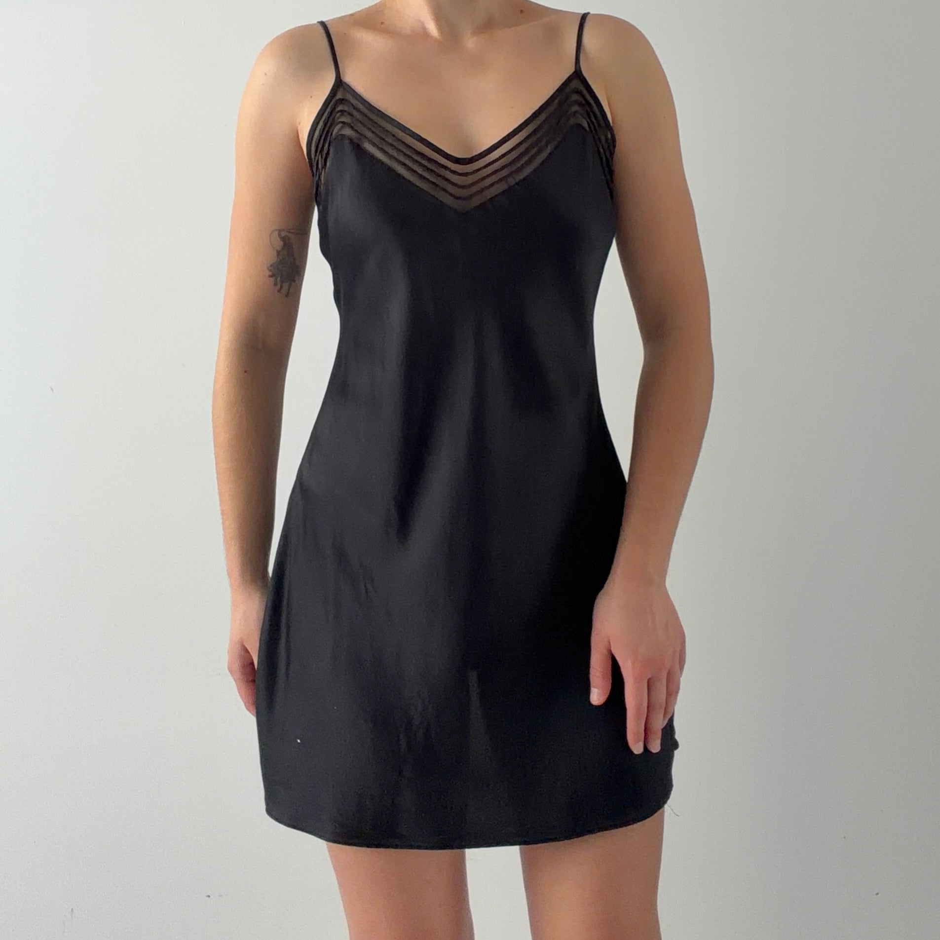 2001 Victoria's Secret Silk Slip | M
