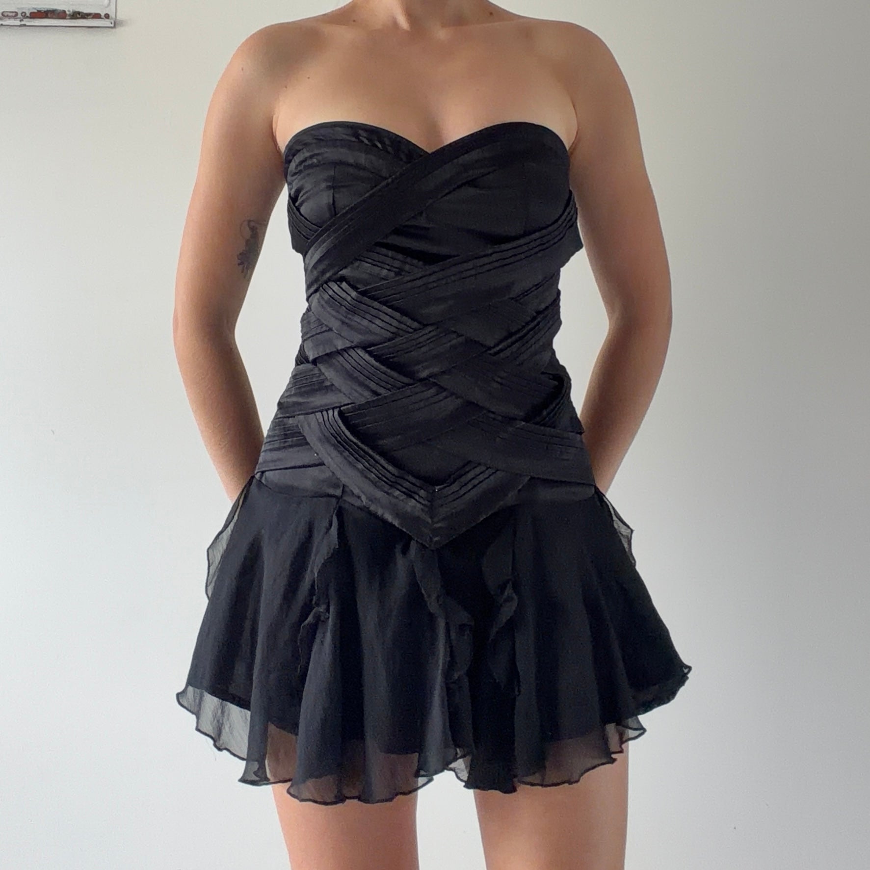 Urban Behaviour Strapless Satin Mini Dress | M
