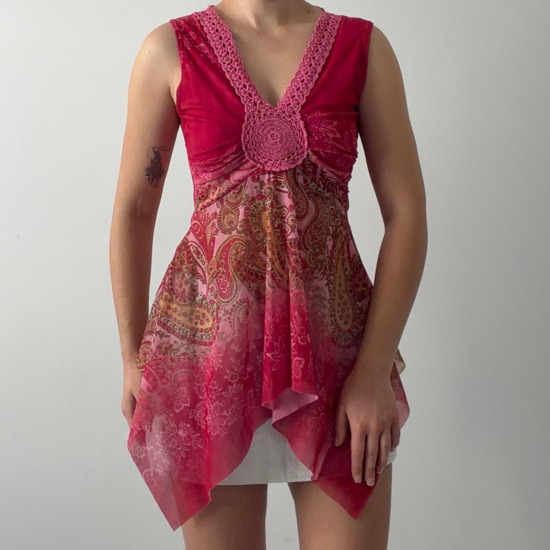 Exquss's Paris Asymmetric Cami | S