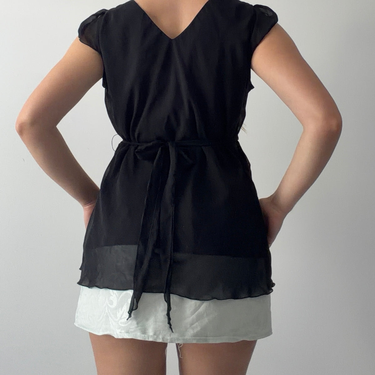 Reitmans Babydoll Tie Top | 12-14