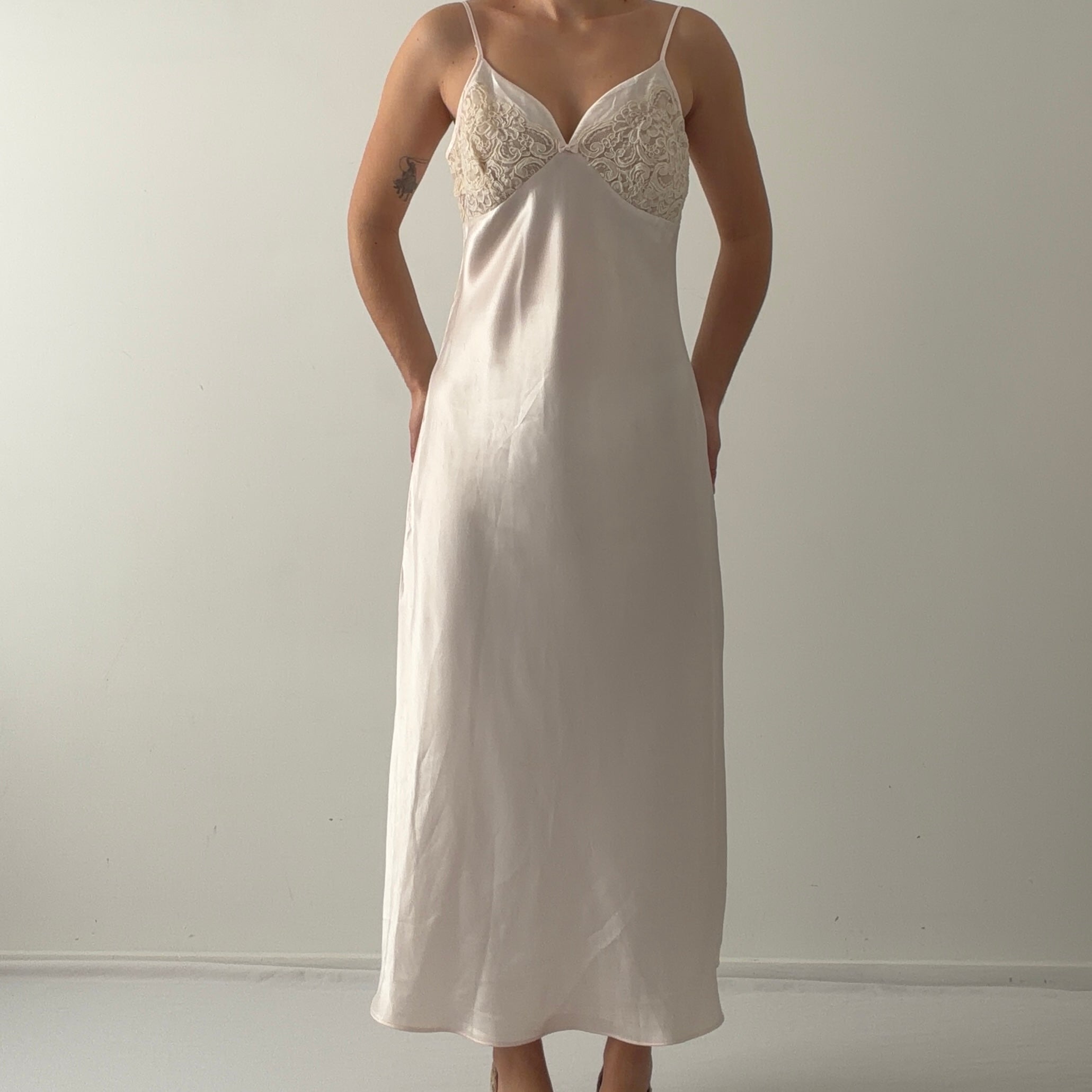 Jones of New York Satin Maxi | M