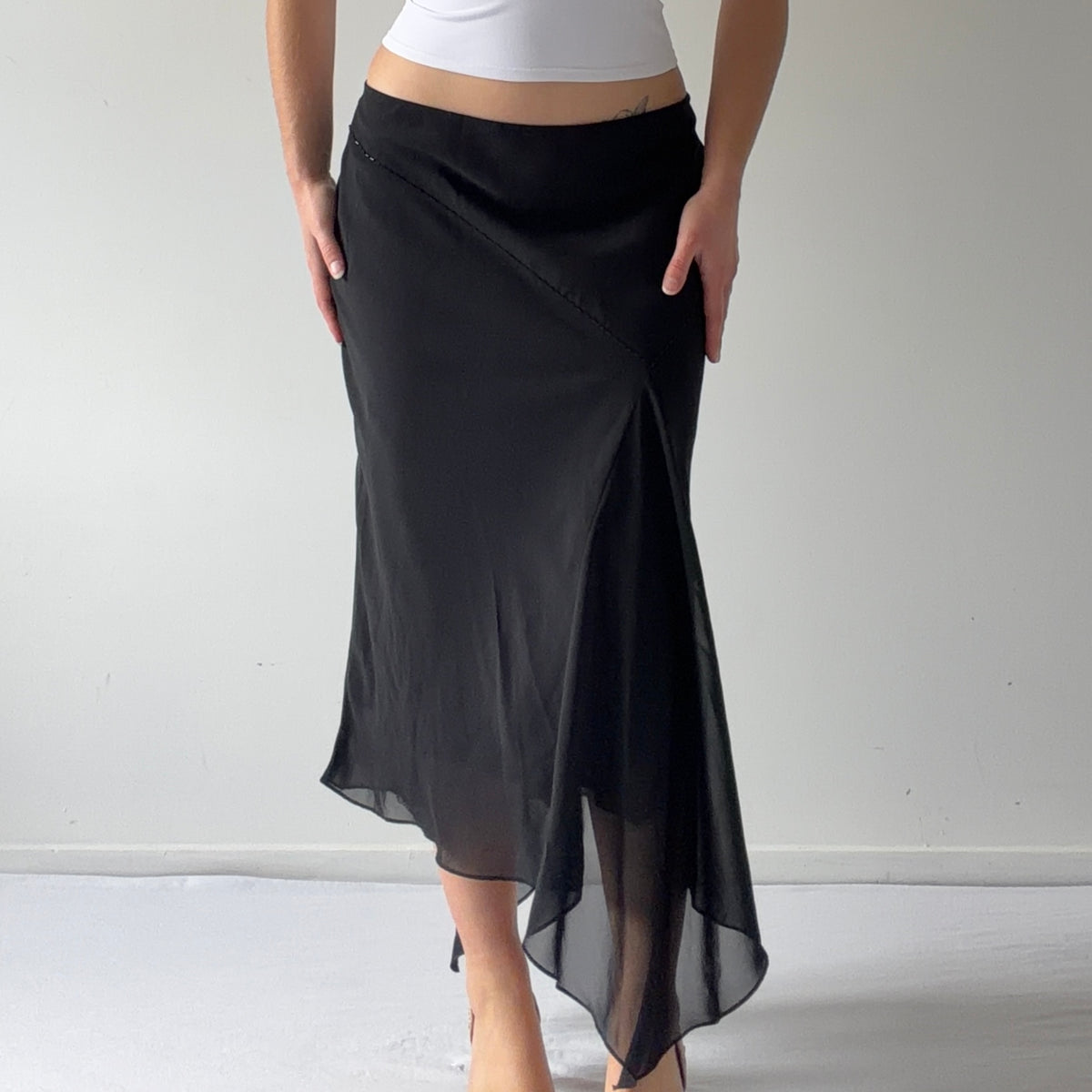 Reitmans Asymmetric Midi Skirt | M-L