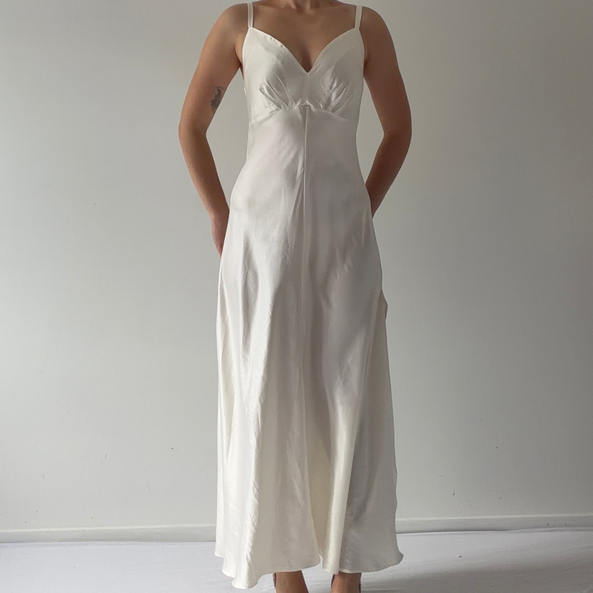 Victoria's Secret Gold Label Satin Maxi | M