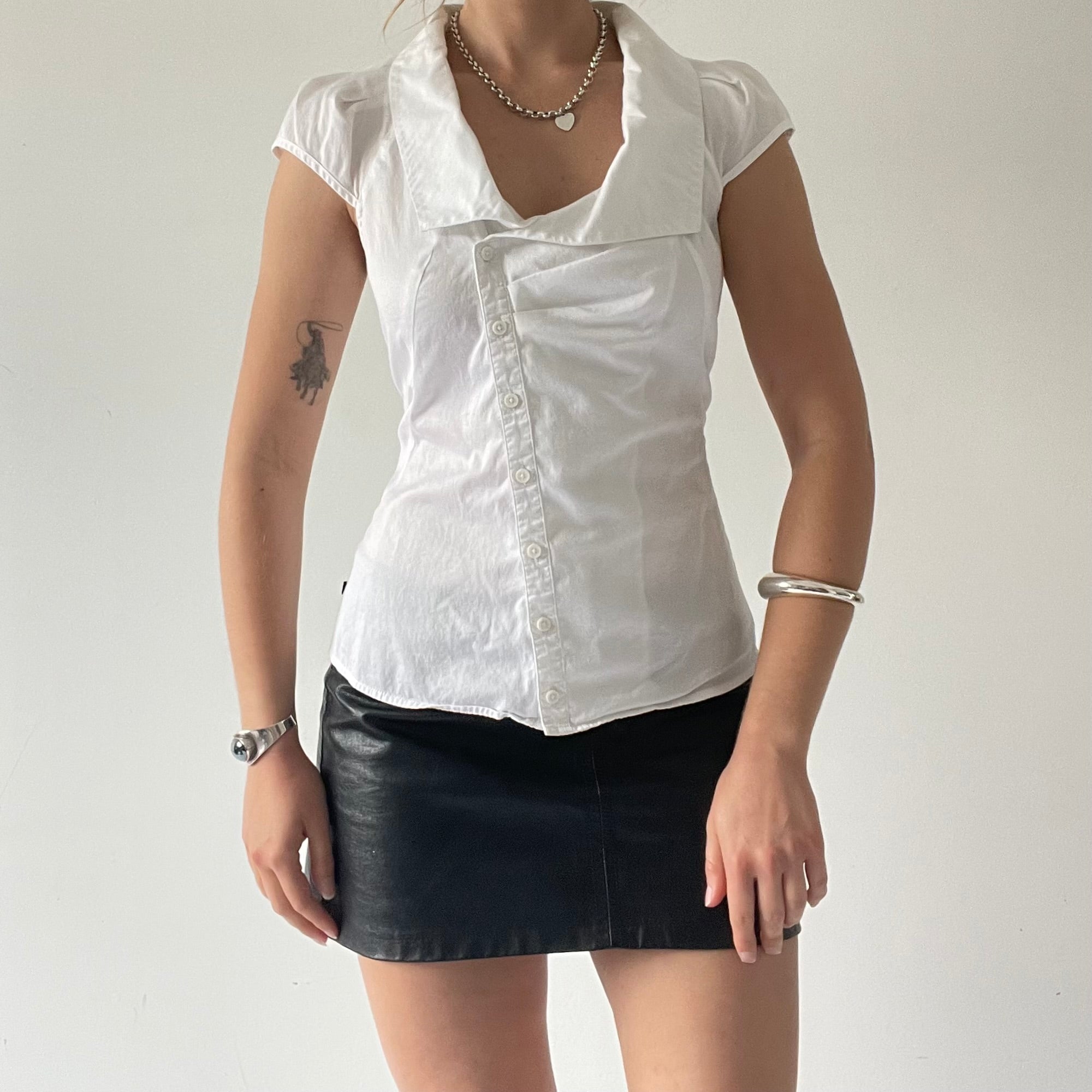 Cue Asymmetrical Button Up Top | 8-10