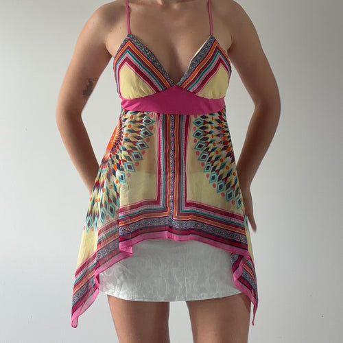 Hot Kiss Handkerchief Top | S