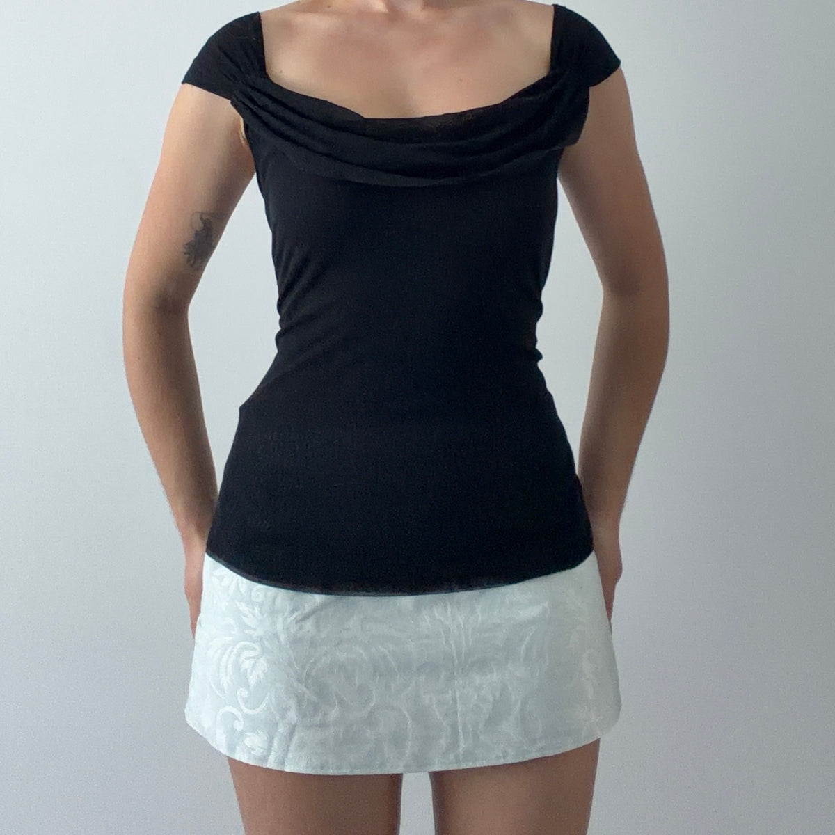 White House | Black Market Mesh Cami | L