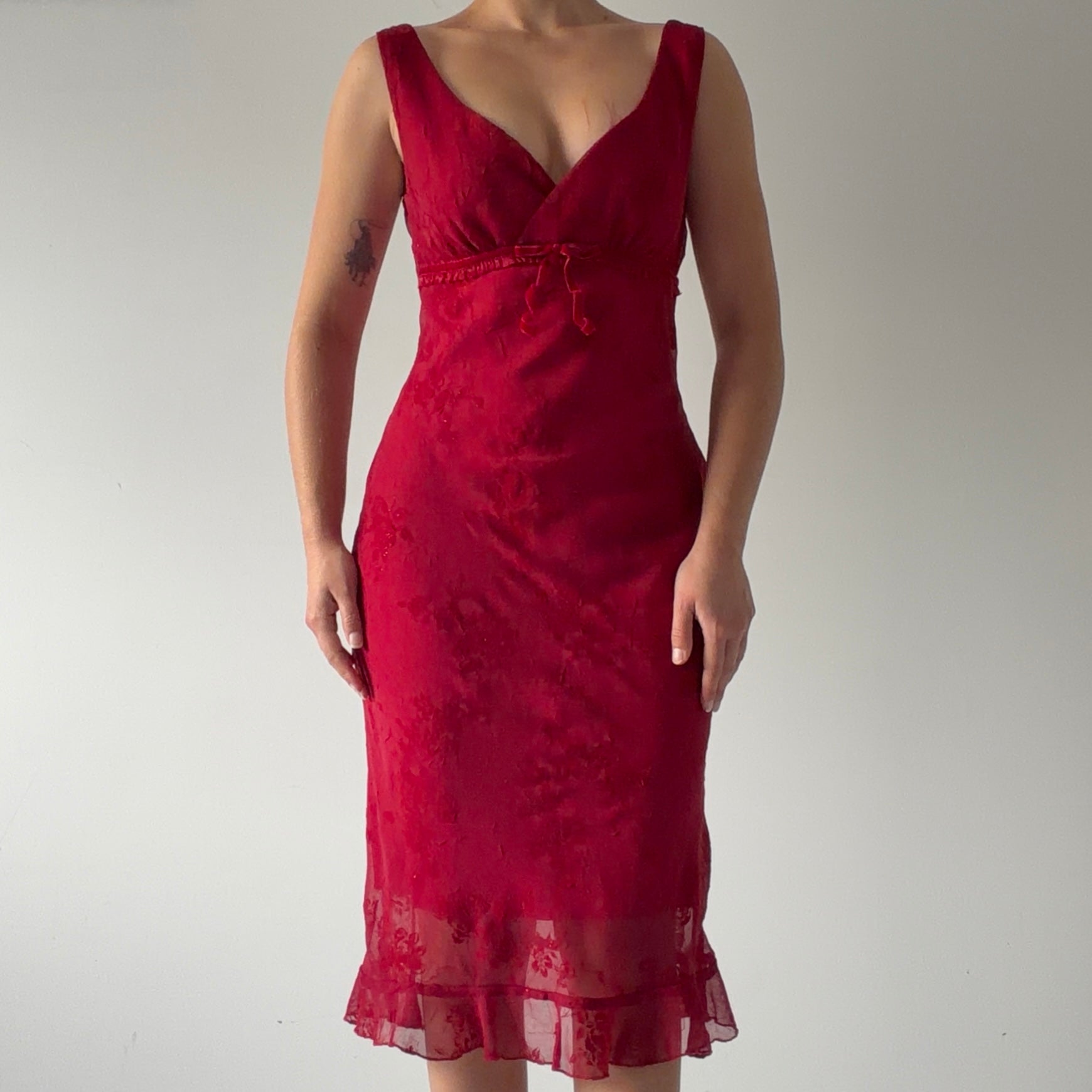 Ruby Rox Rose Midi Dress | M