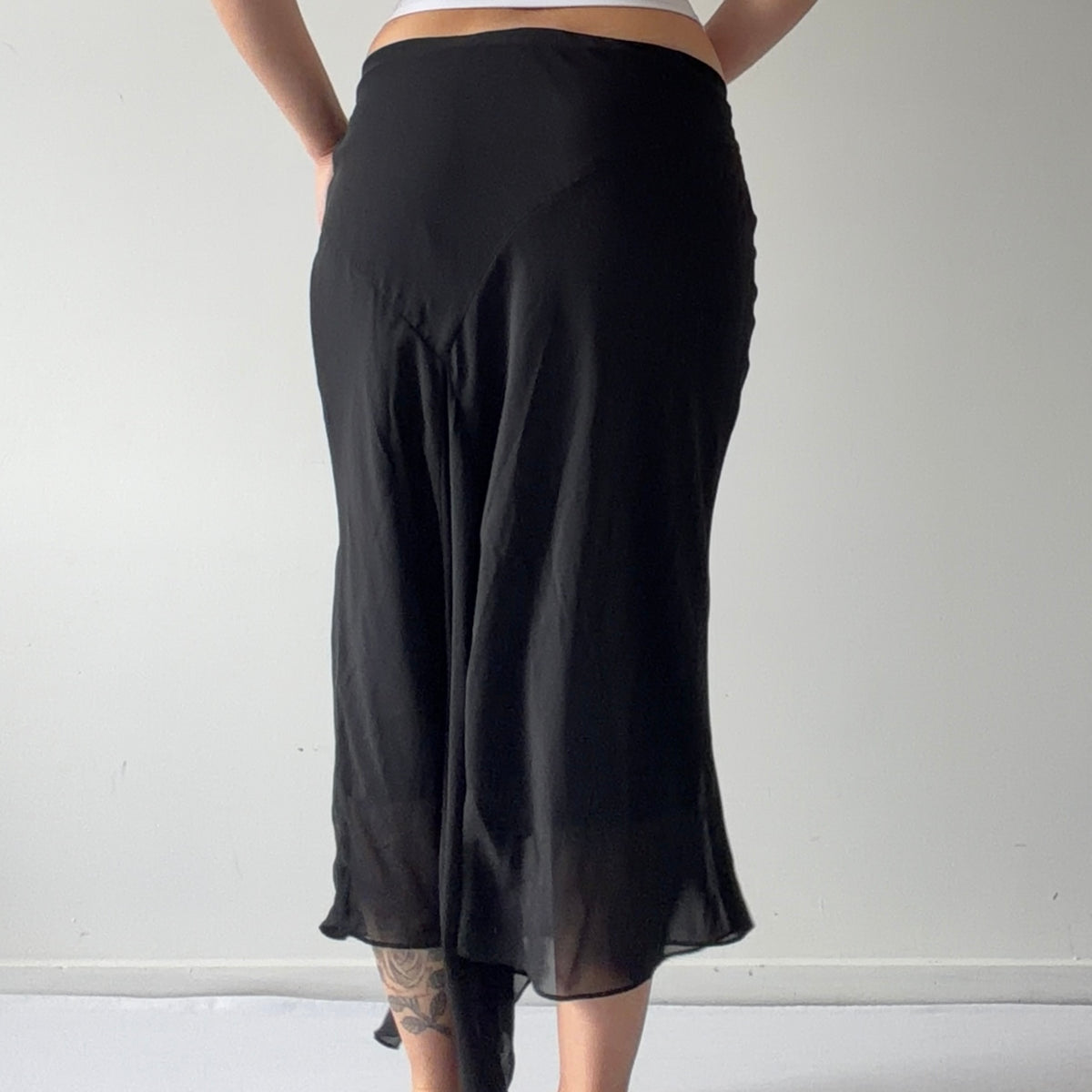 Reitmans Asymmetric Midi Skirt | M-L