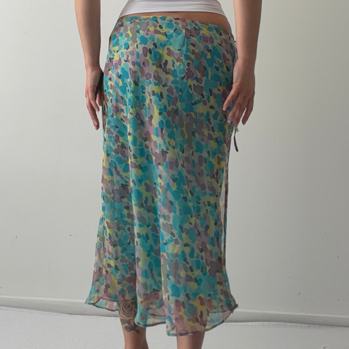 Cato Watercolour Midi Skirt | 8-10