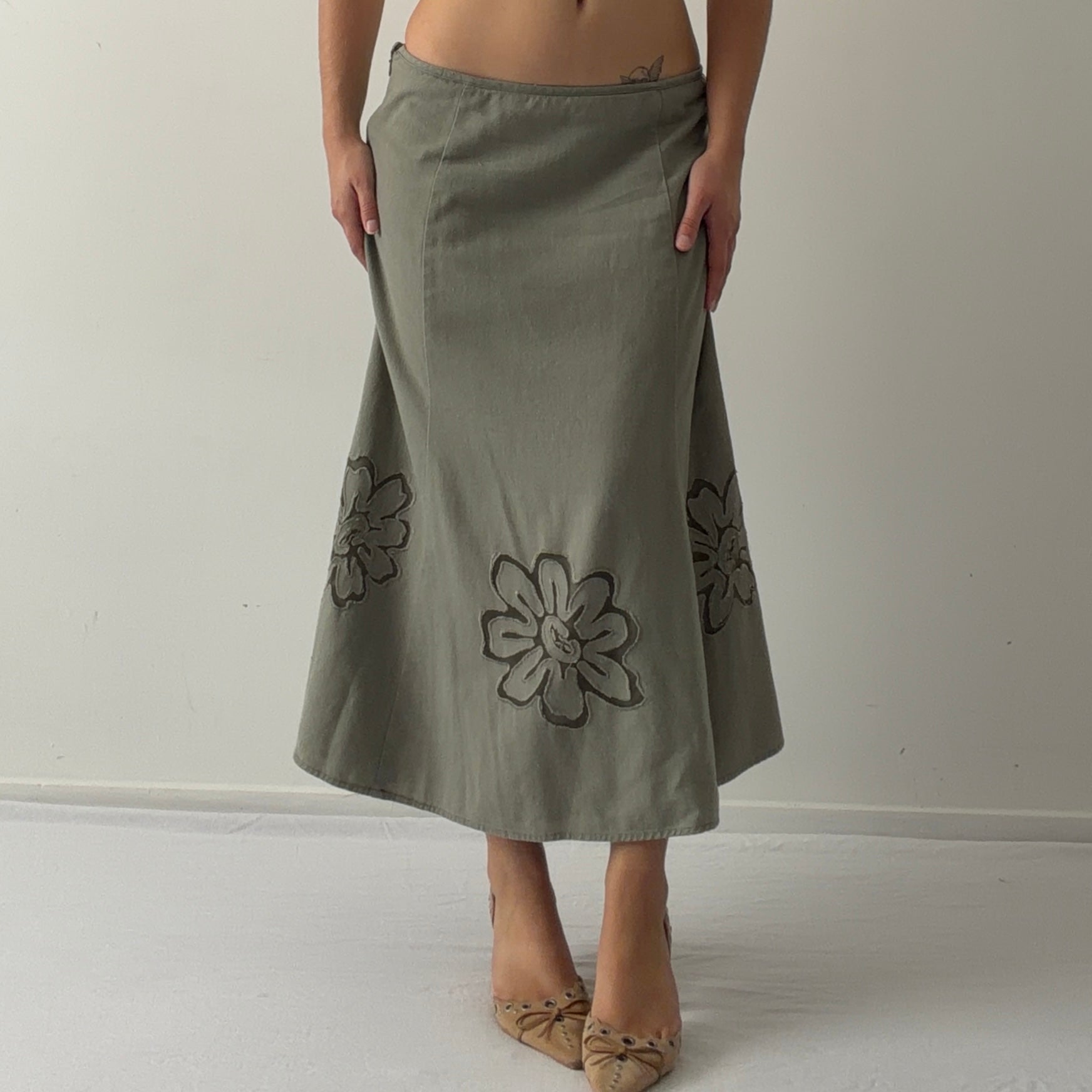 Spirit Embroidered Midi Linen Skirt | M-L