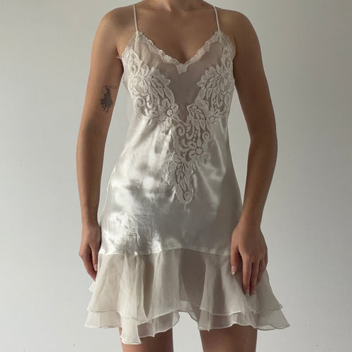 Potpourri Lace Ruffle Mini Dress | M
