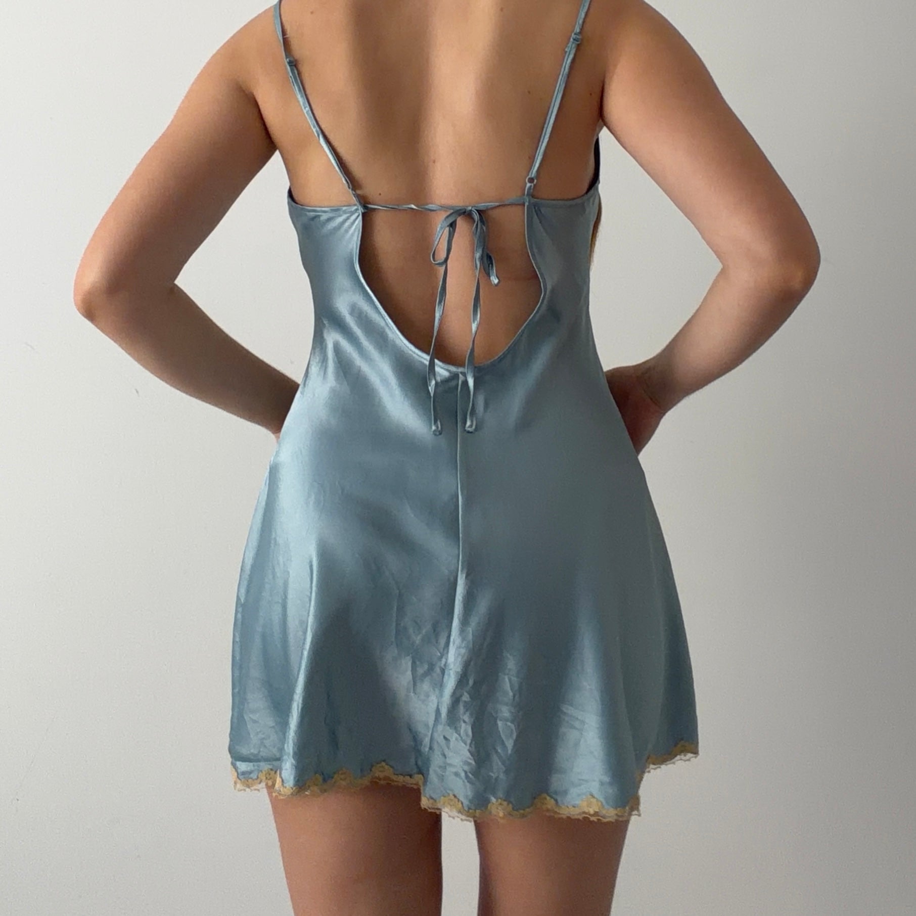 03' Victoria's Secret Slip Dress | M