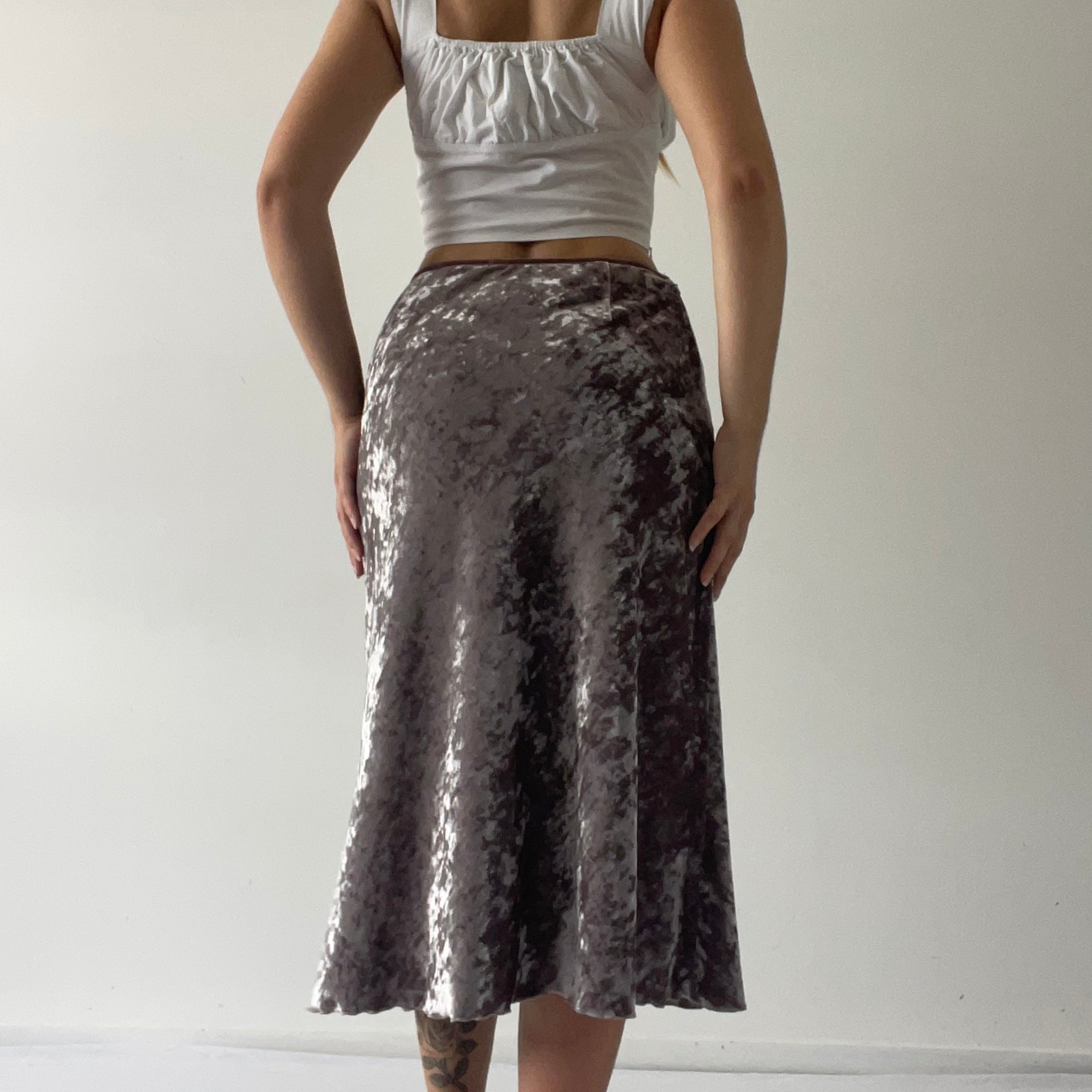 Moiselle Velvet Midi Skirt | 6-12