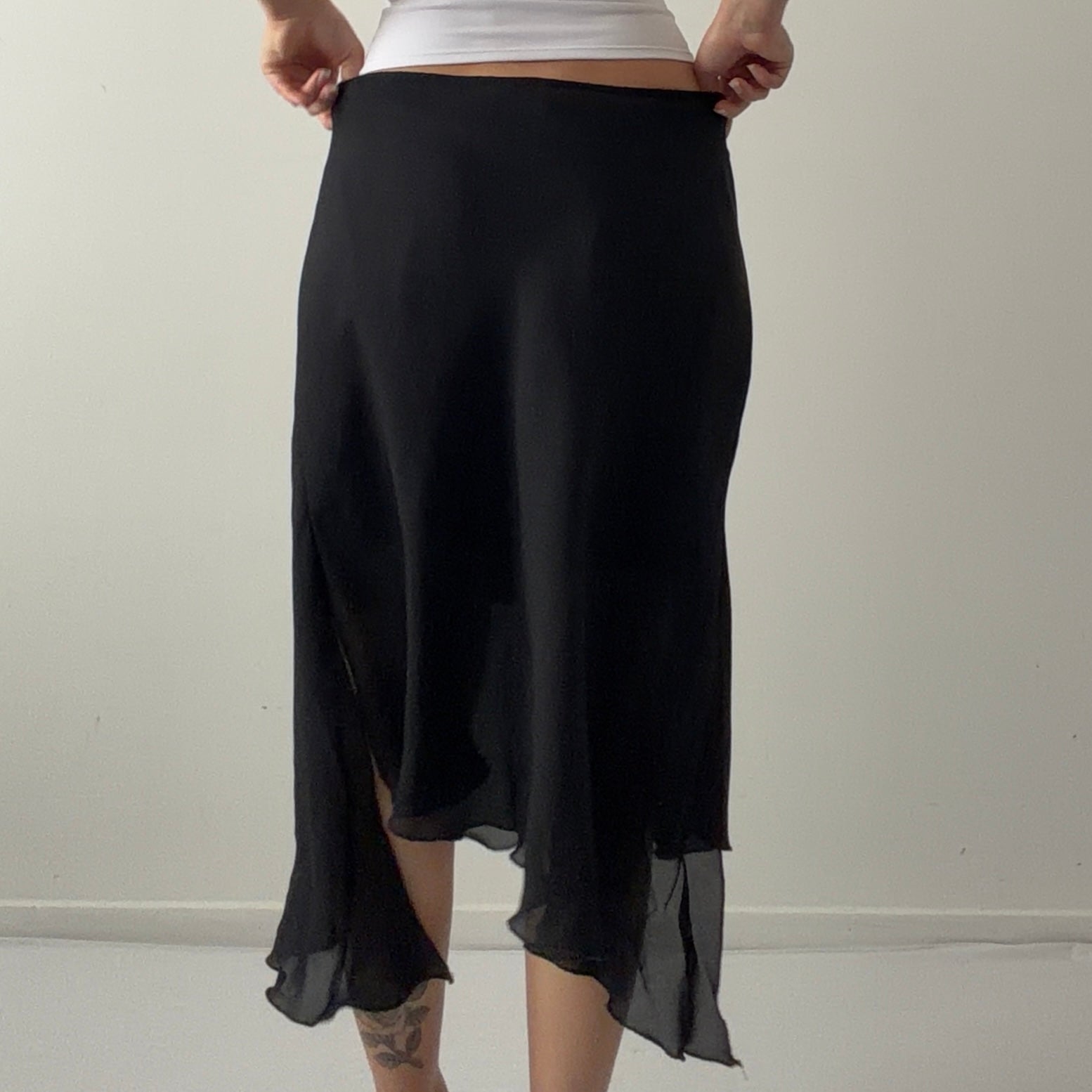 Fairweather Ruffle Midi Skirt | 10-12