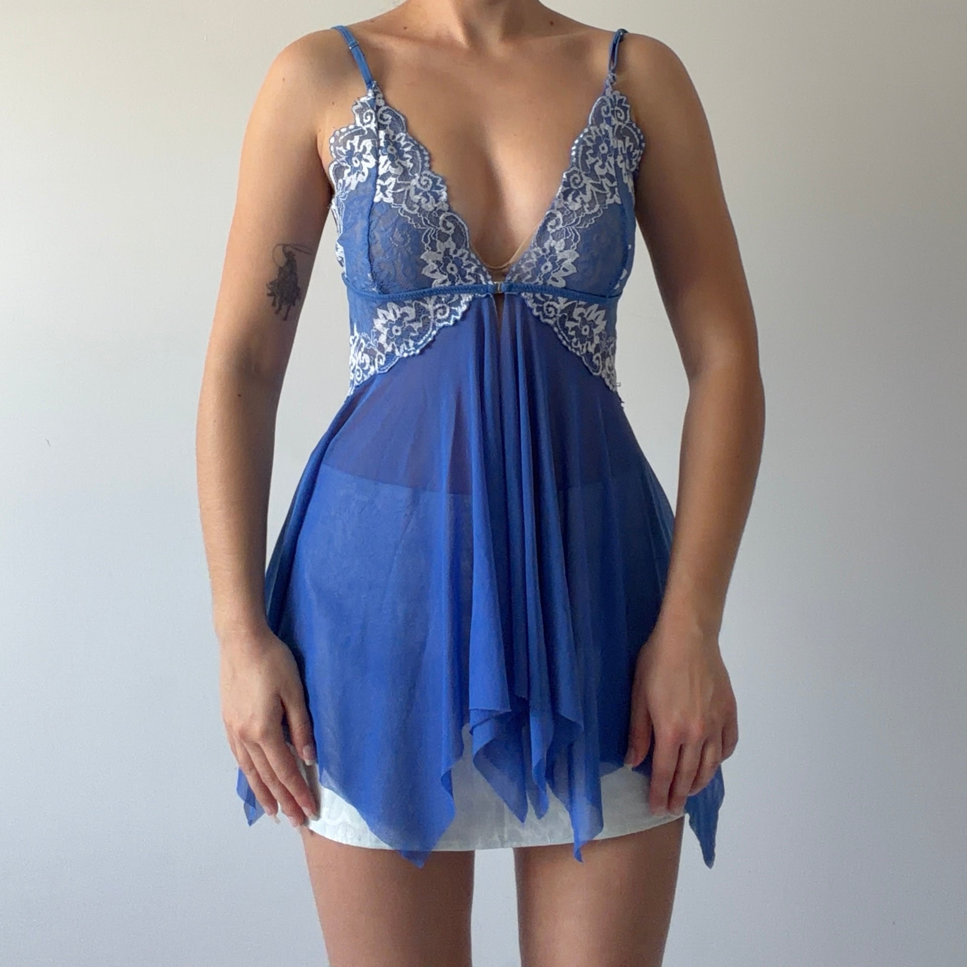Avid Love Asymmetric Fairy Top | S