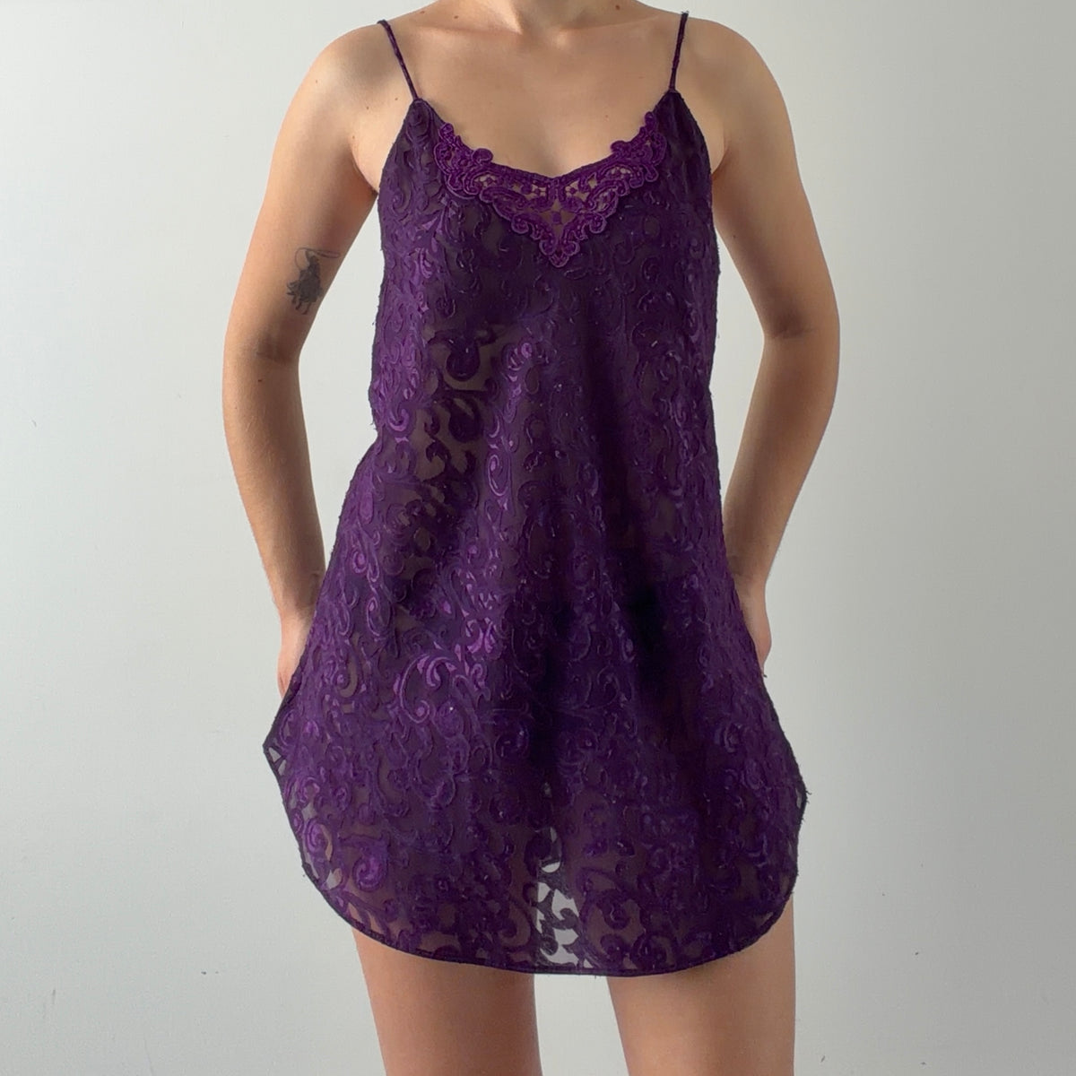 Lucie Ann Slip Dress | M