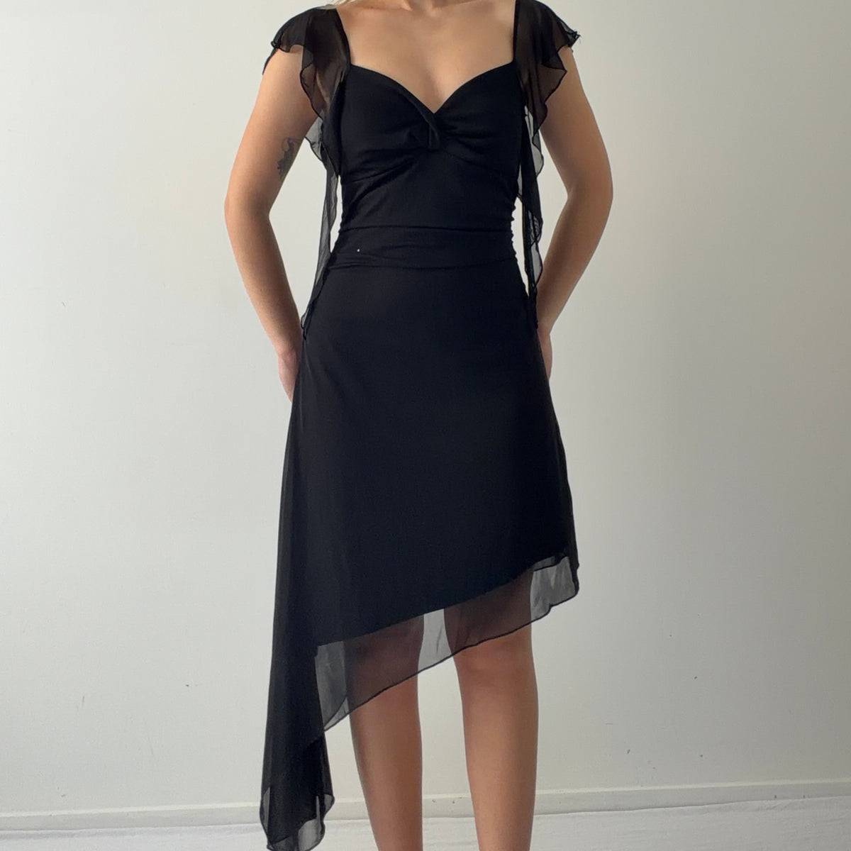 Le Chateau Asymmetric Dress | L