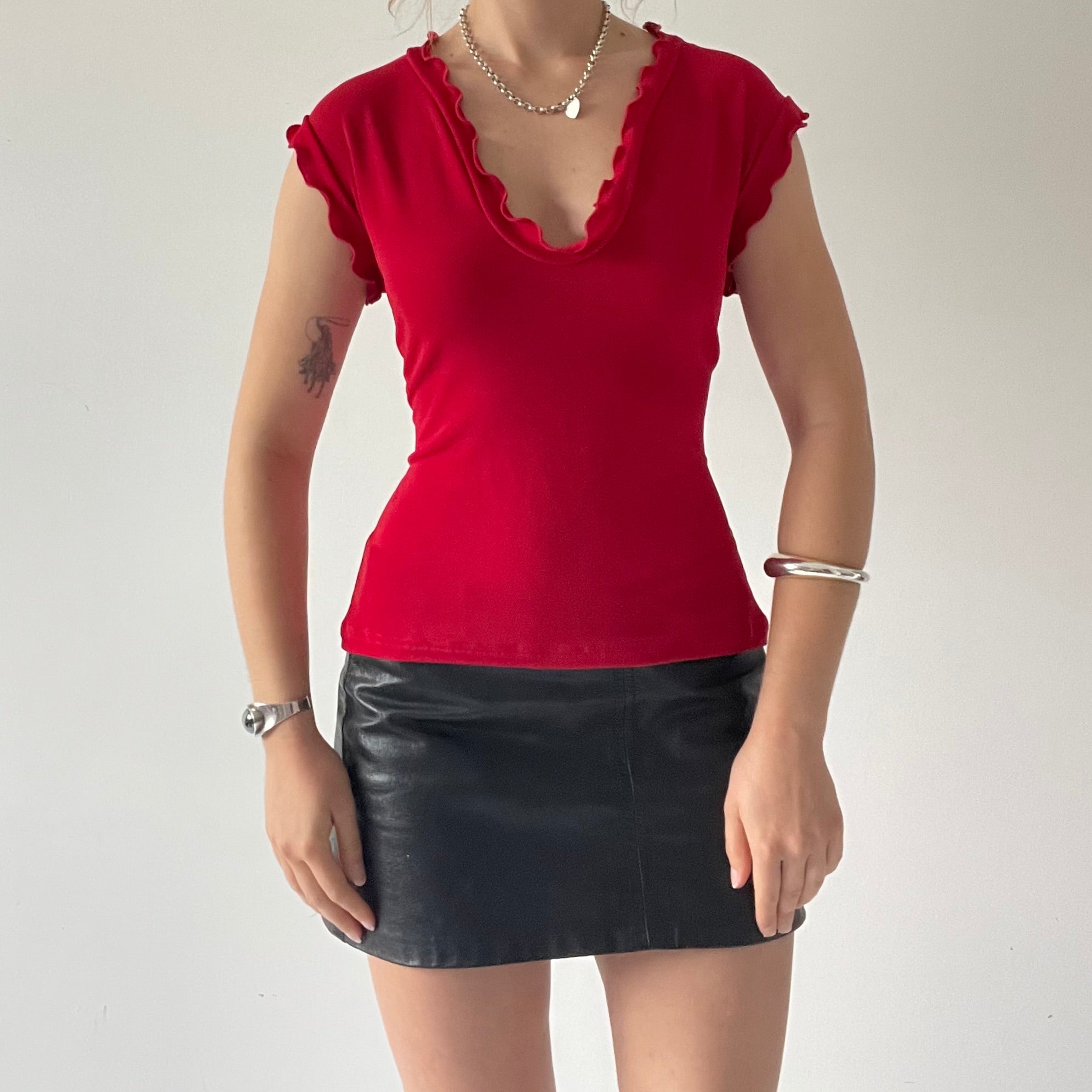Glory Fitted Ruffle Top | 10-12