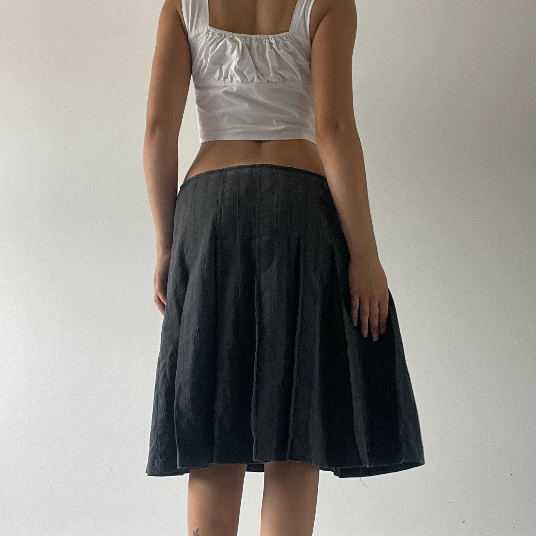 Cue Pleat Midi Skirt | 10-12