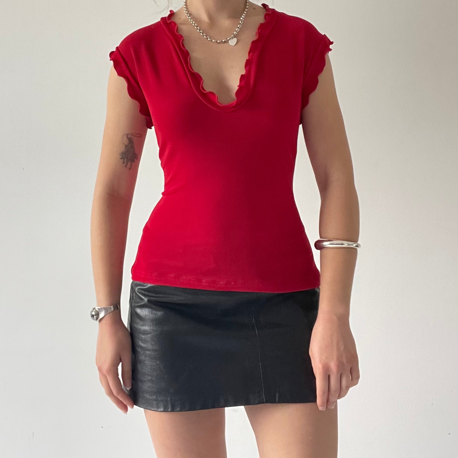 Glory Fitted Ruffle Top | 10-12