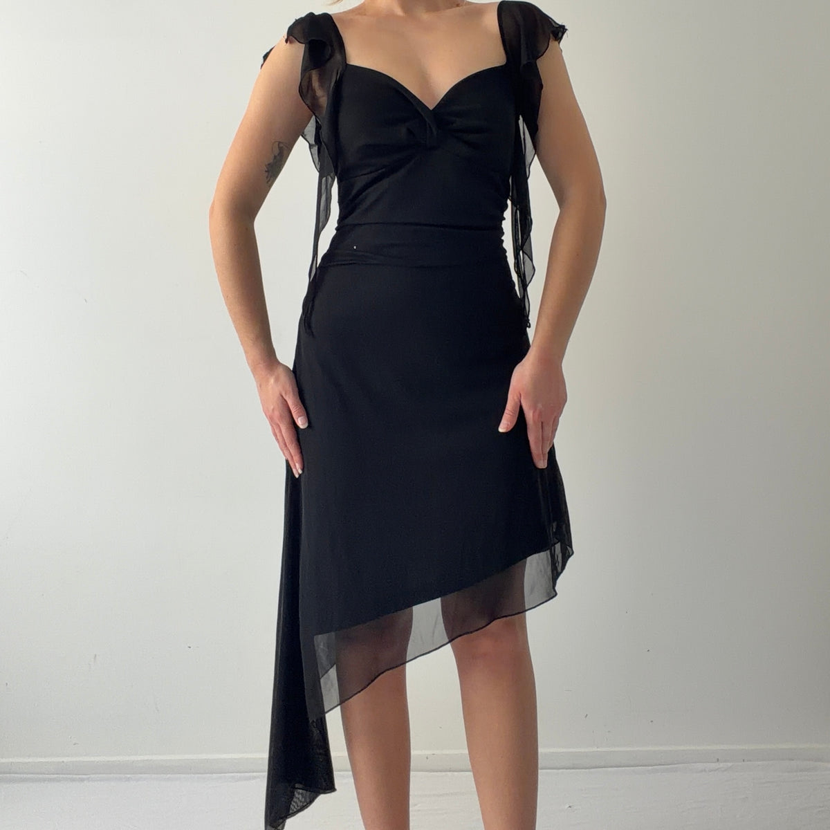 Le Chateau Asymmetric Dress | L