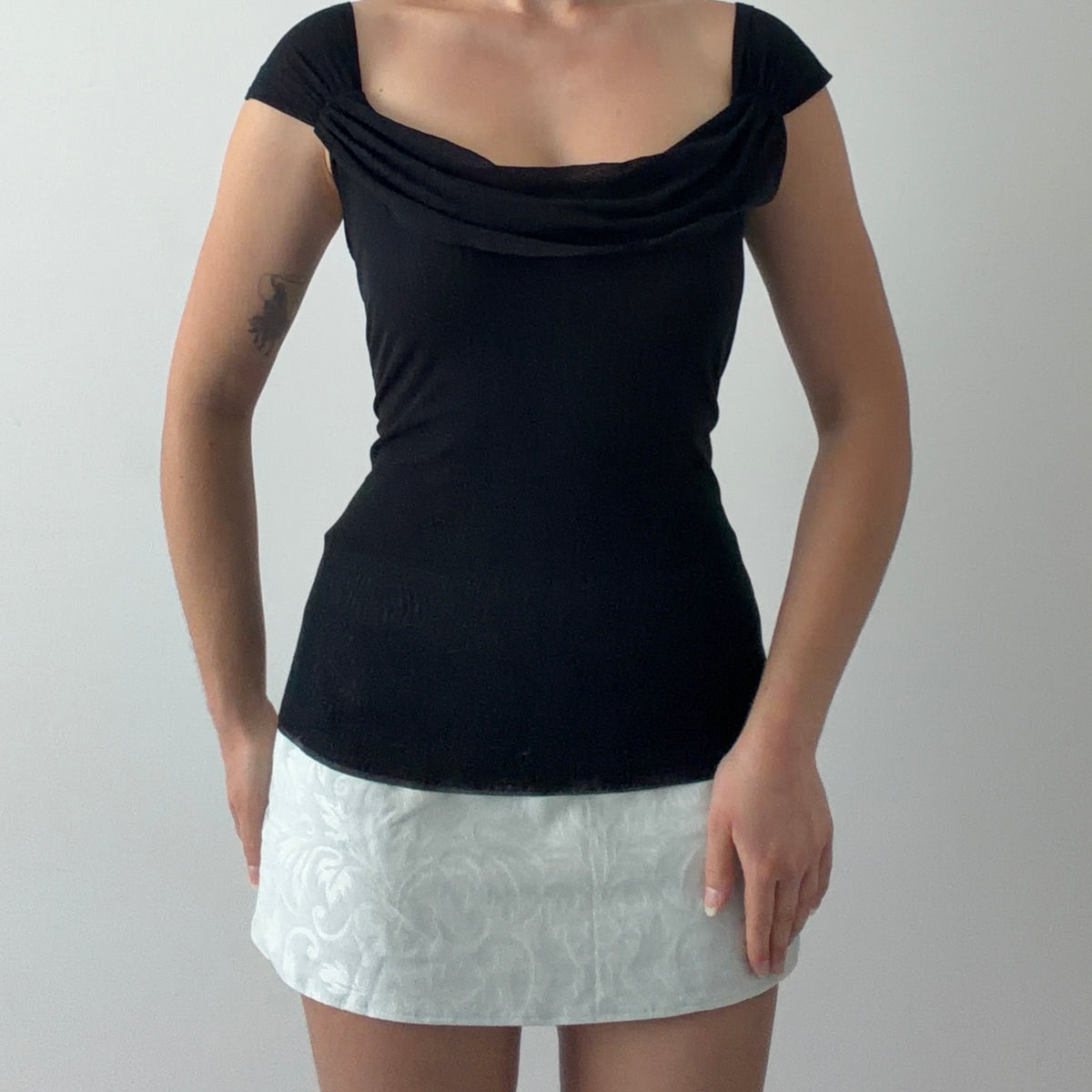 White House | Black Market Mesh Cami | L
