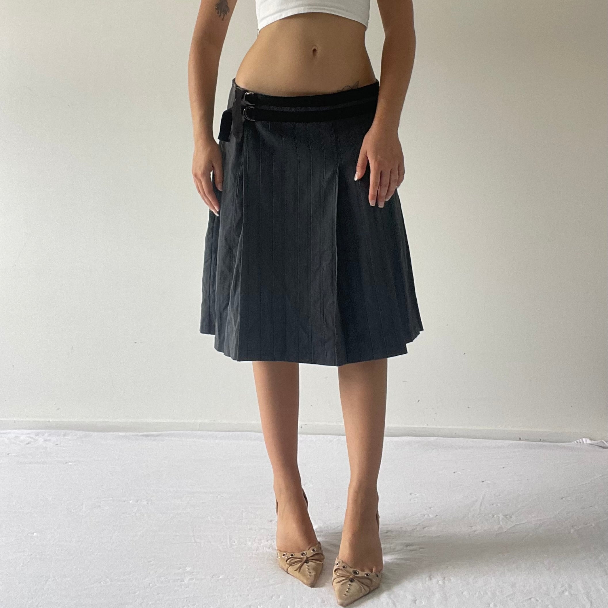 Cue Pleat Midi Skirt | 10-12