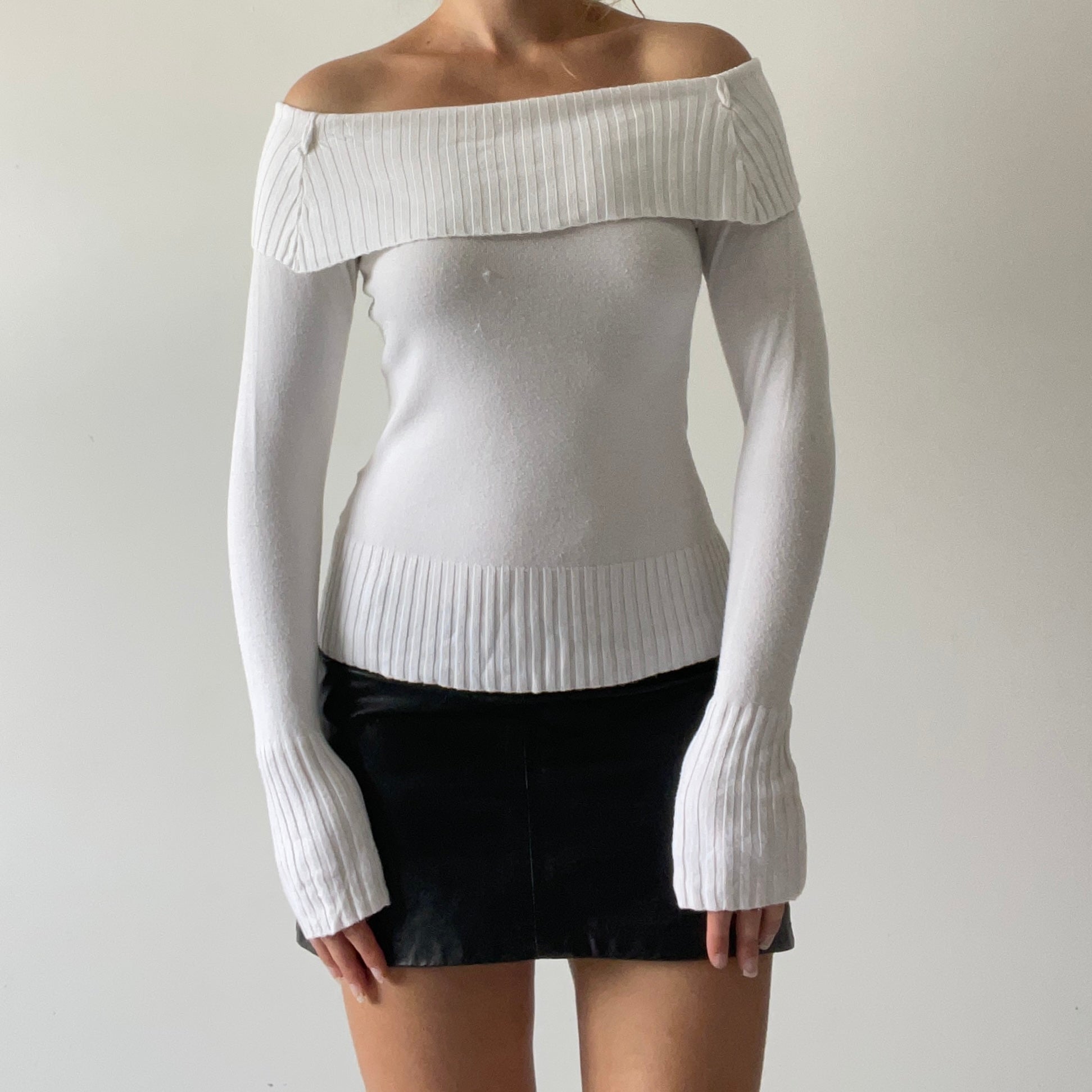 Saint Tropez Off the Shoulder Top | 8-10