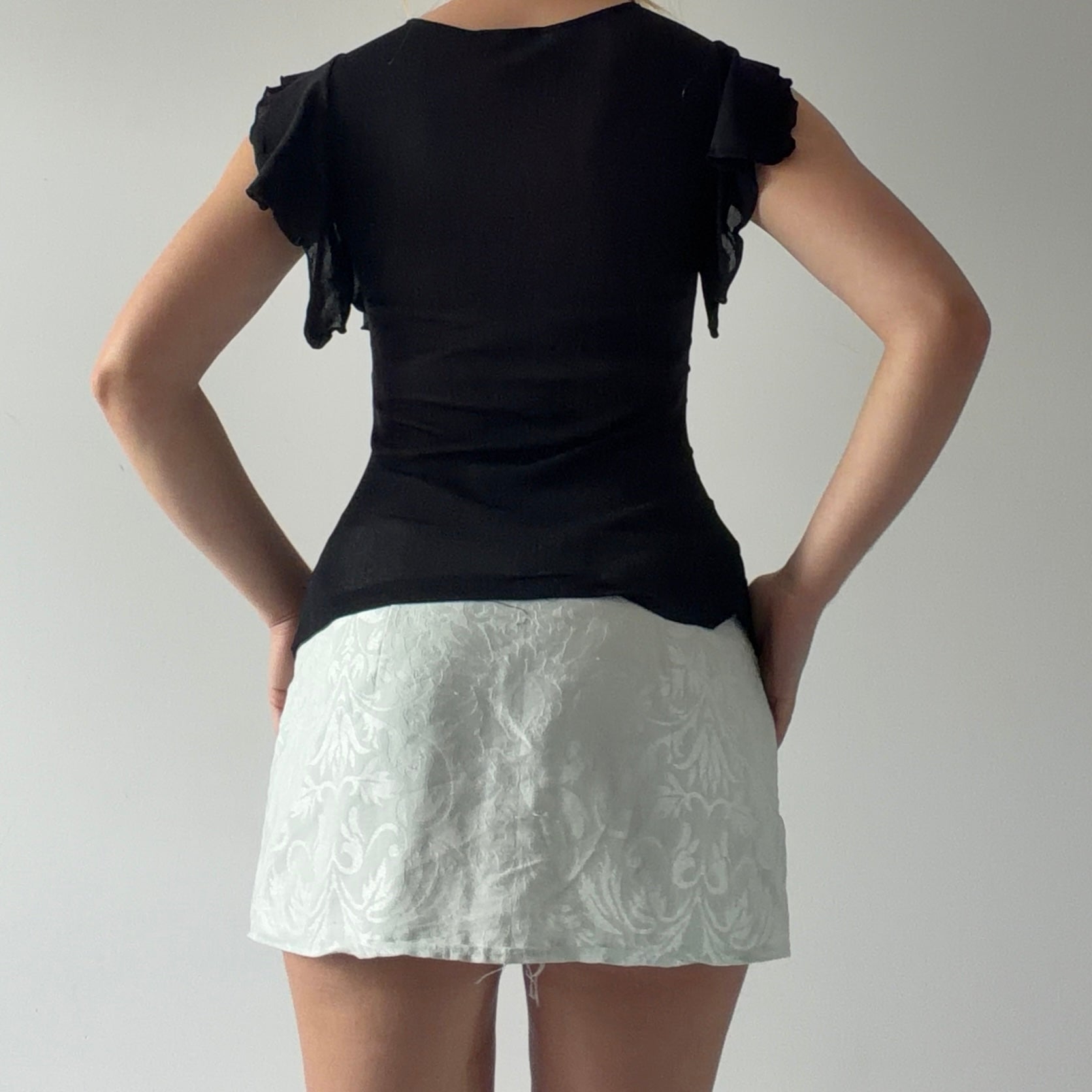 First Kiss Mesh Top | 8-10