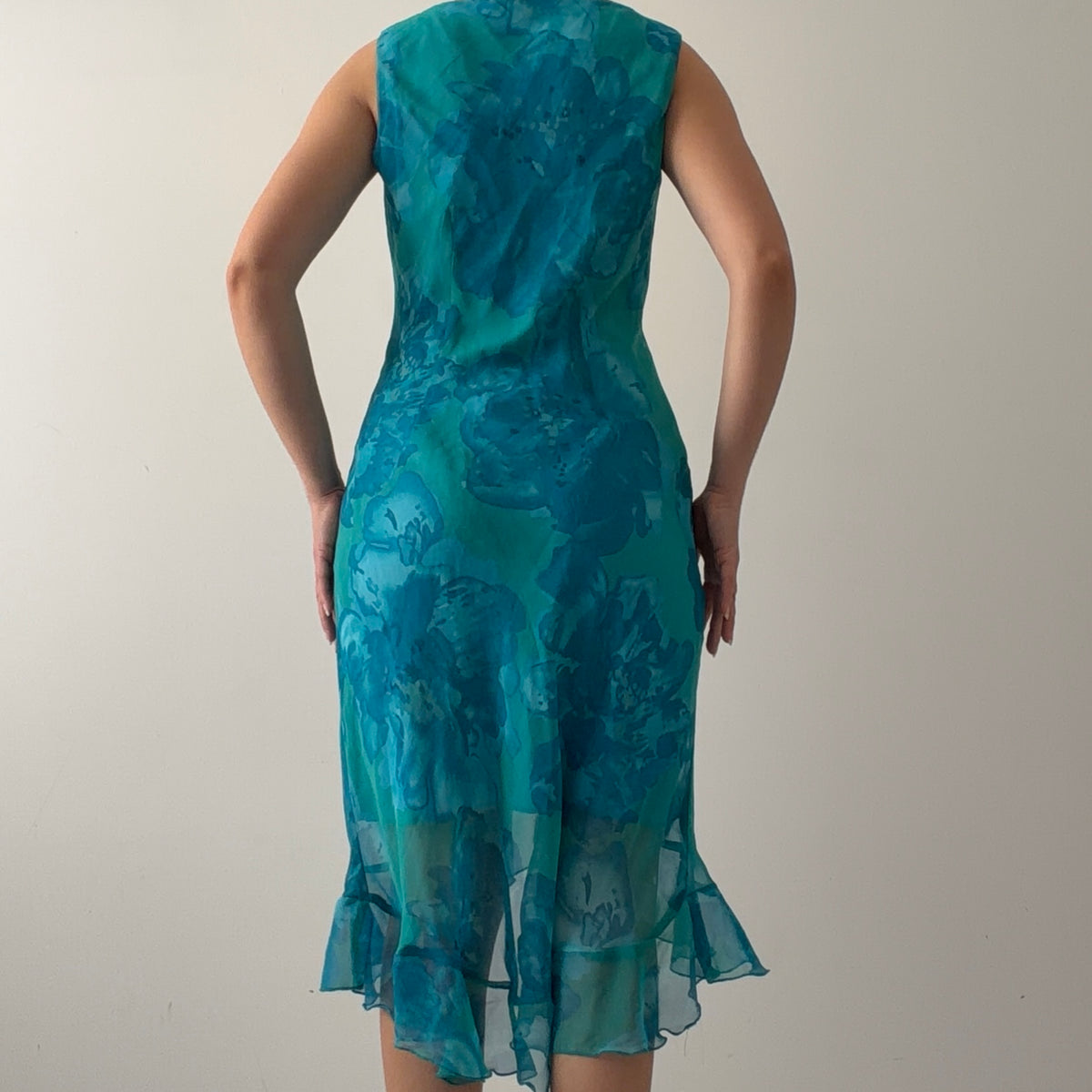 Meghan Matthews Floral Midi Dress | M