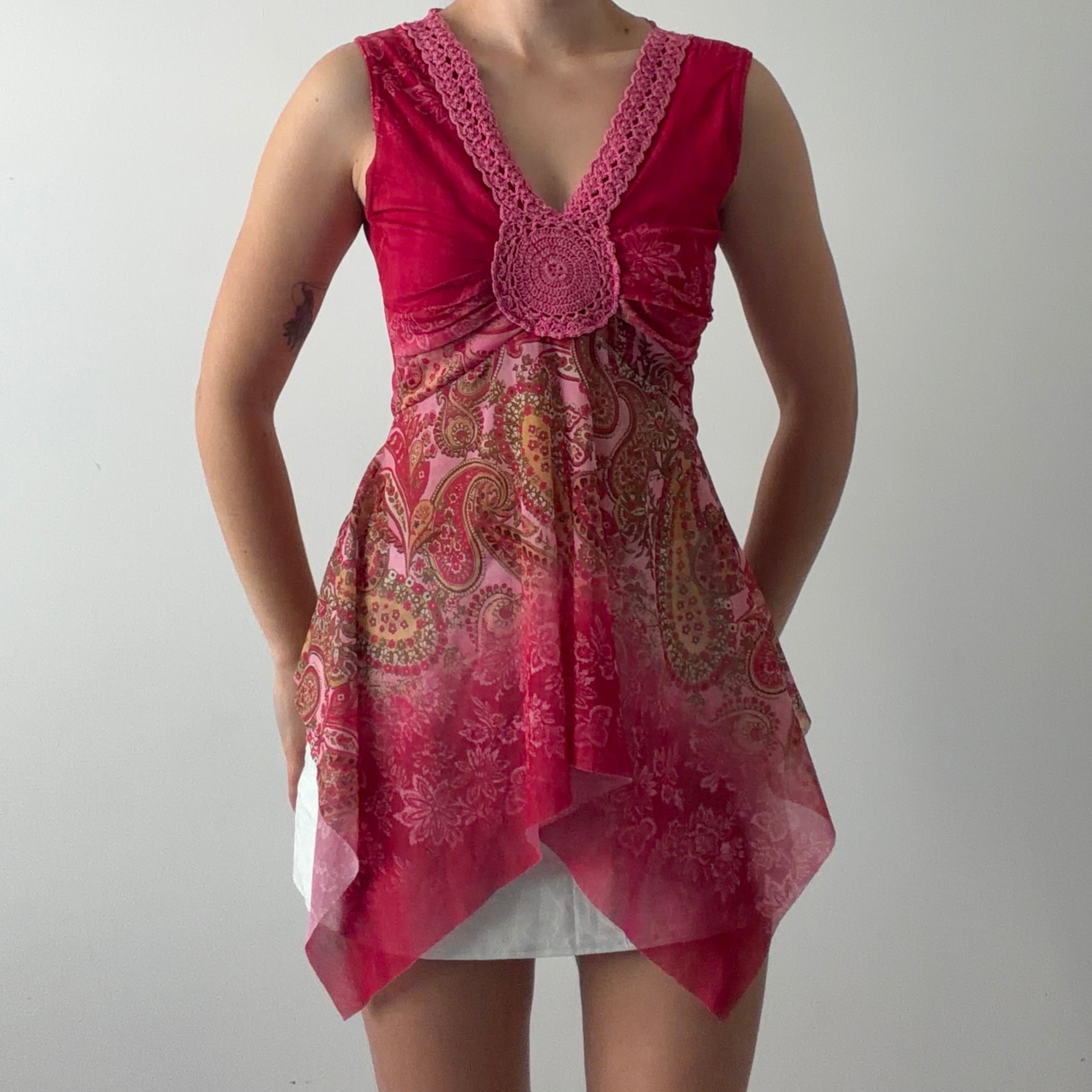 Exquss's Paris Asymmetric Cami | S
