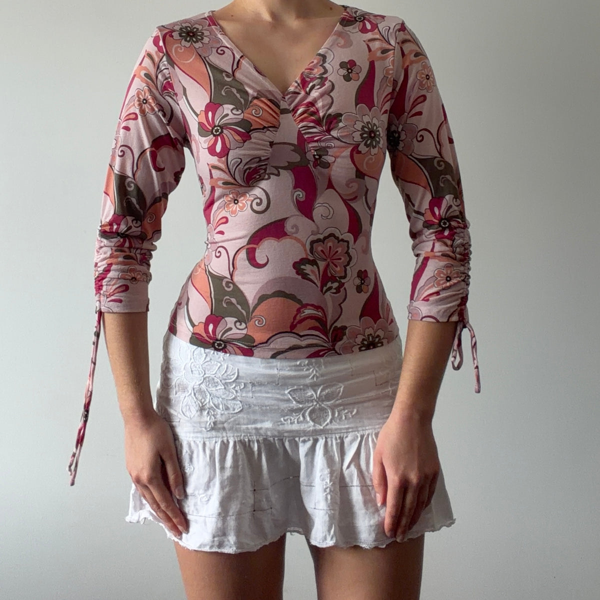 No Boundaries Floral Top | 8-10