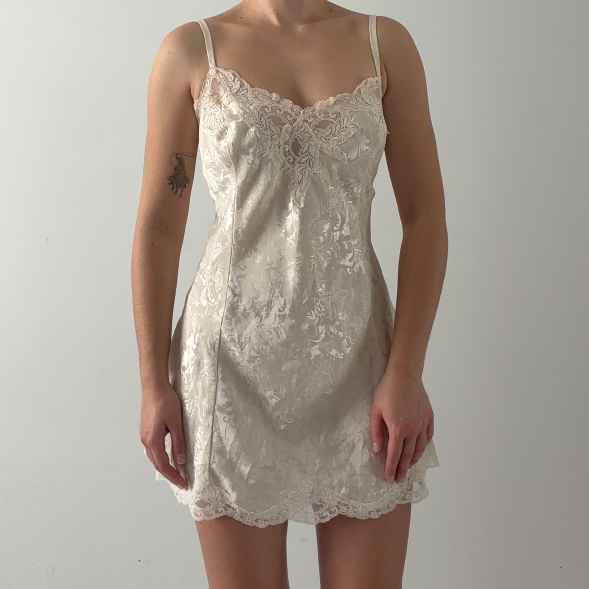 Victoria's Secret Gold Label Mini Slip | S