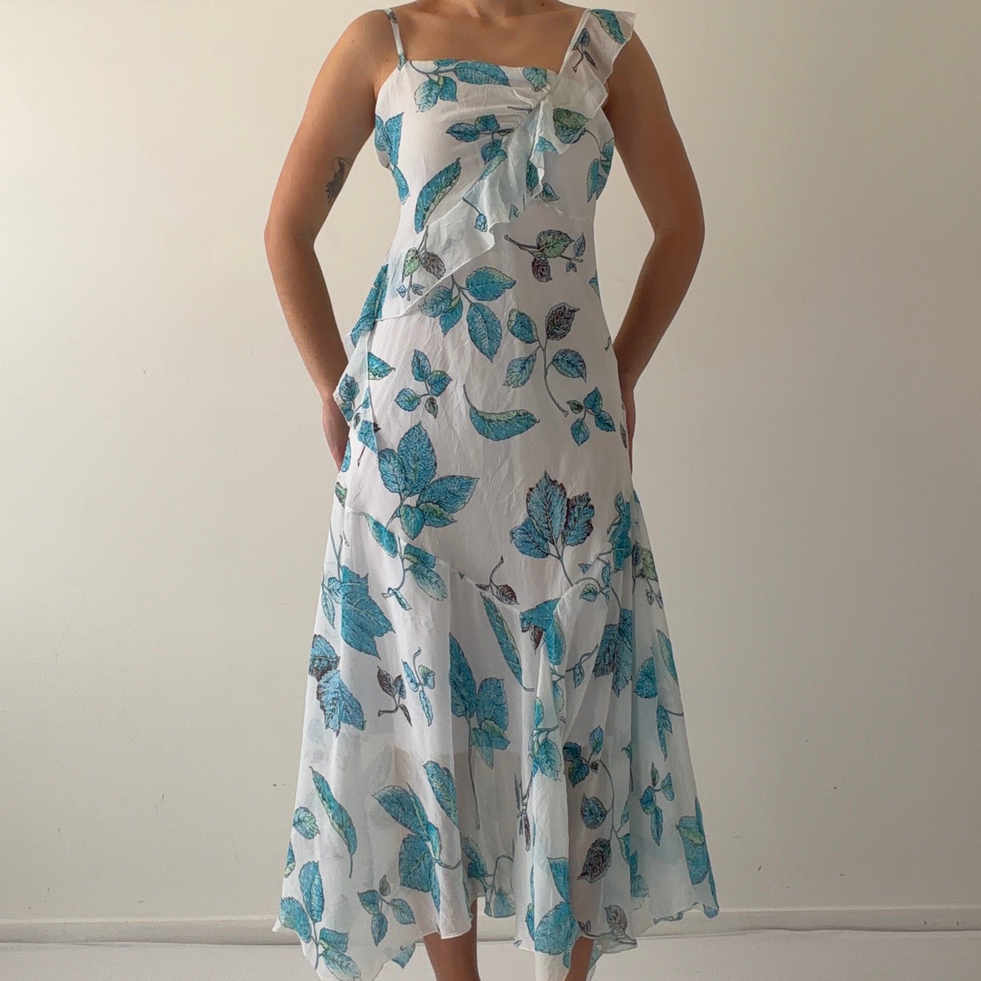 TYC Ruffle Dress | 8-10