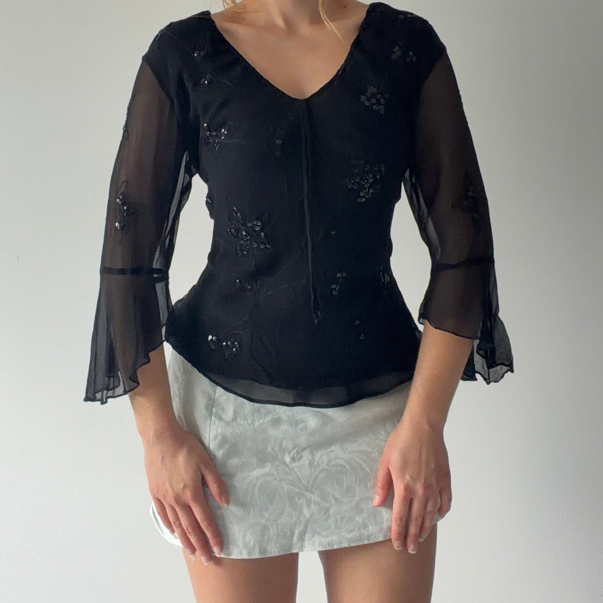 Silk Land Beaded Bell 3/4 Sleeve Top | M-L