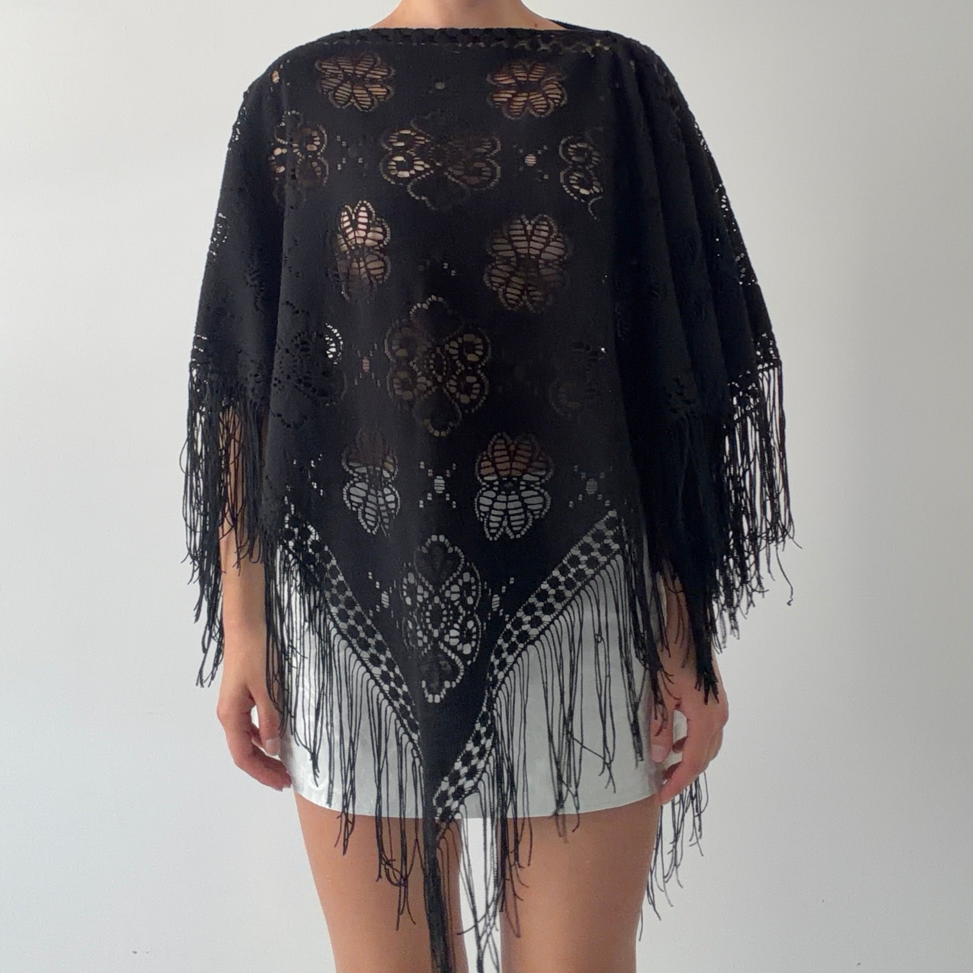 Lace Tassel Poncho  | OS