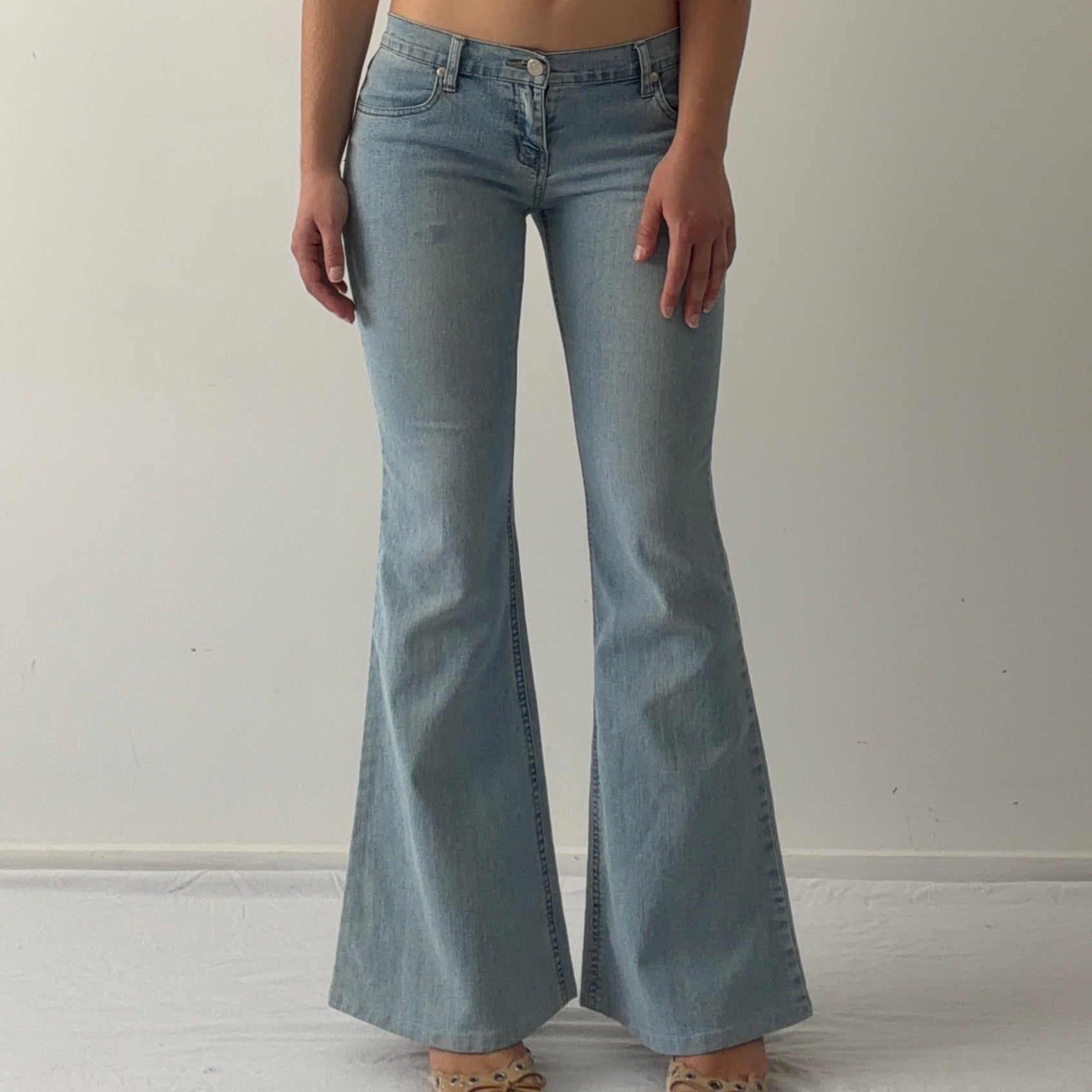 00s Supré Super Low Flare Jeans | XS
