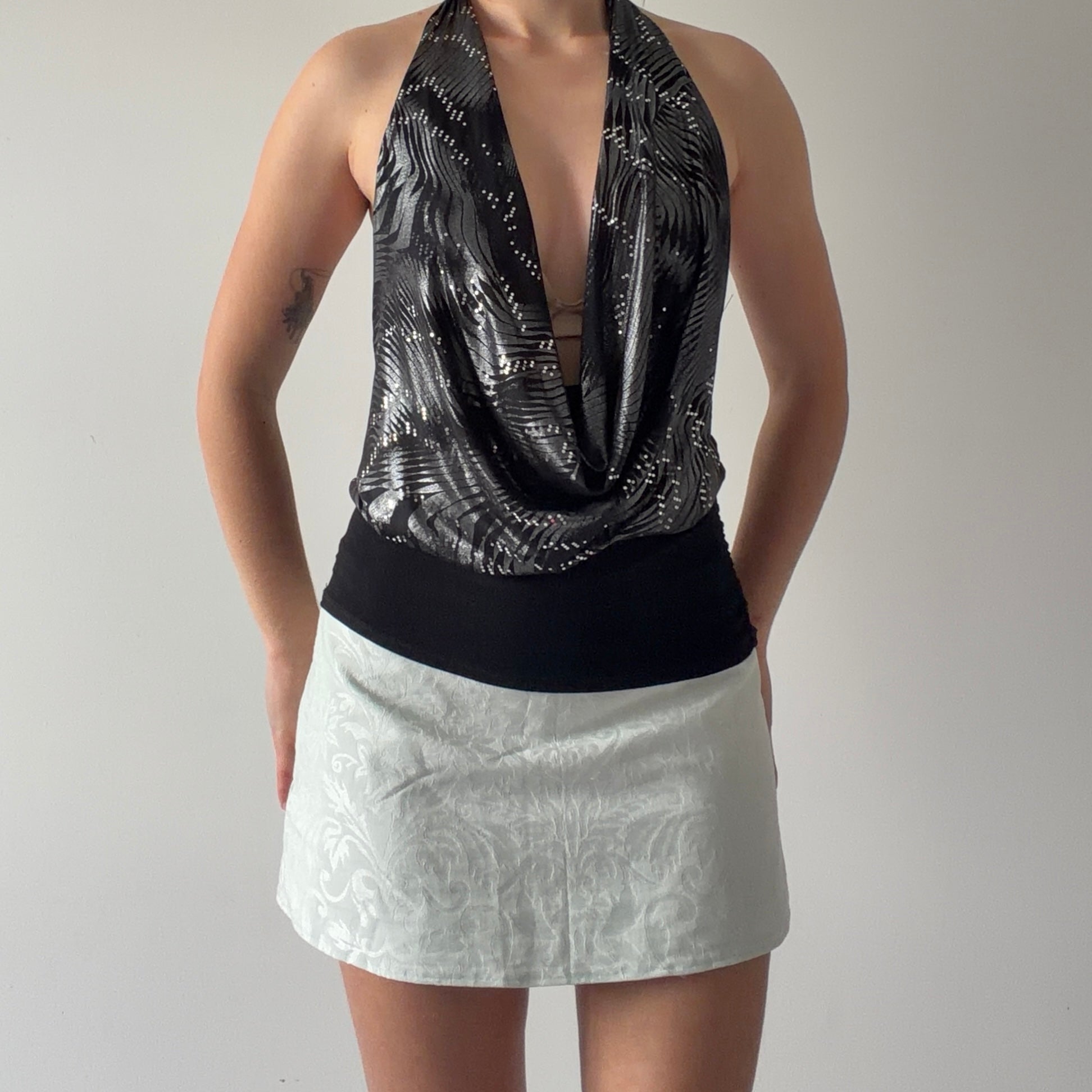 Gidani USA Halter Cowl Top | M