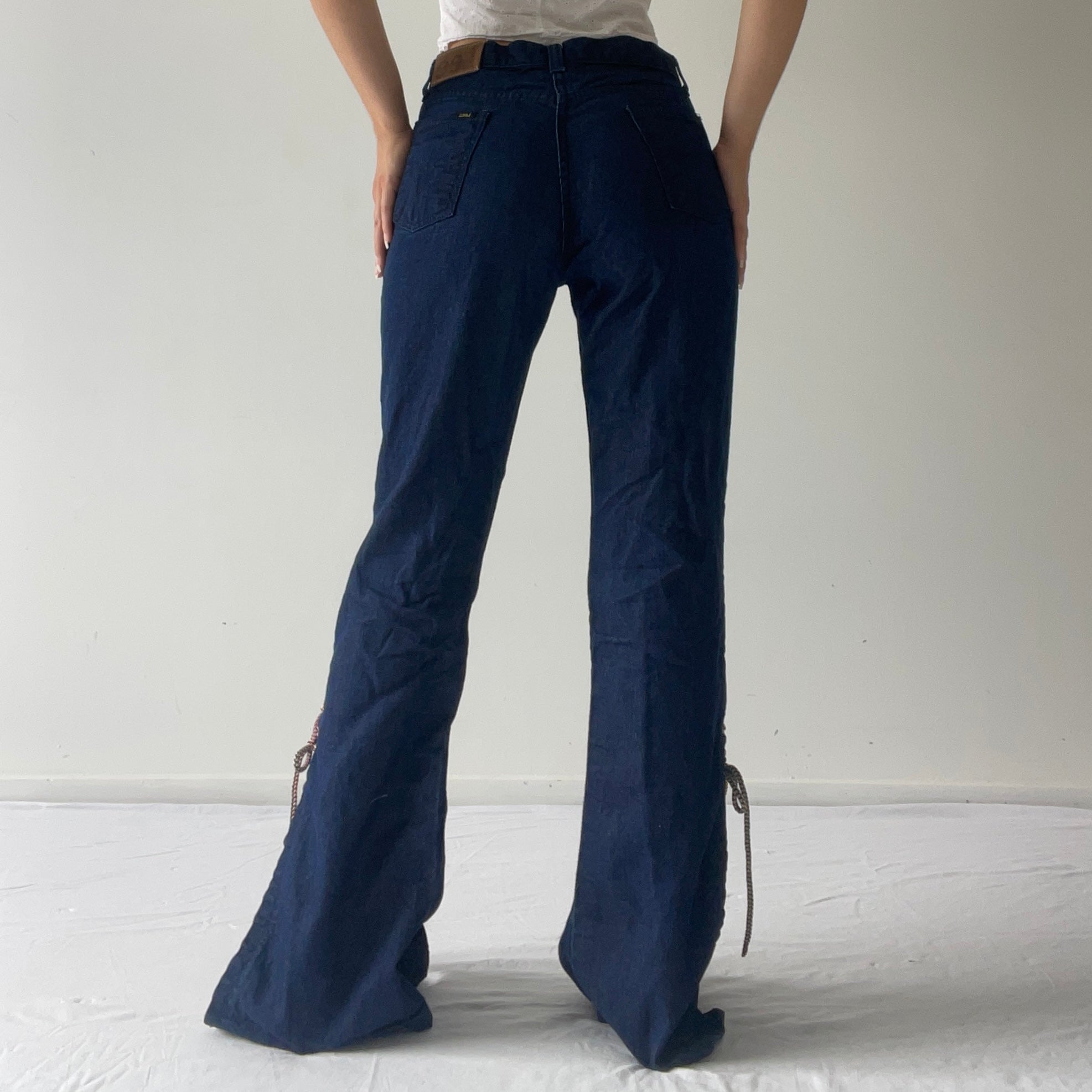 Lee Flare Denim Jeans | Made in Fiji | M