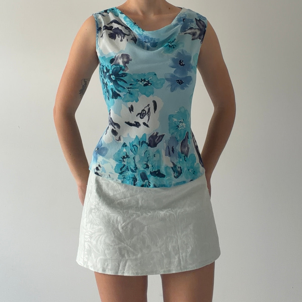 Spenser Jeremy Silk Cowl Top | L