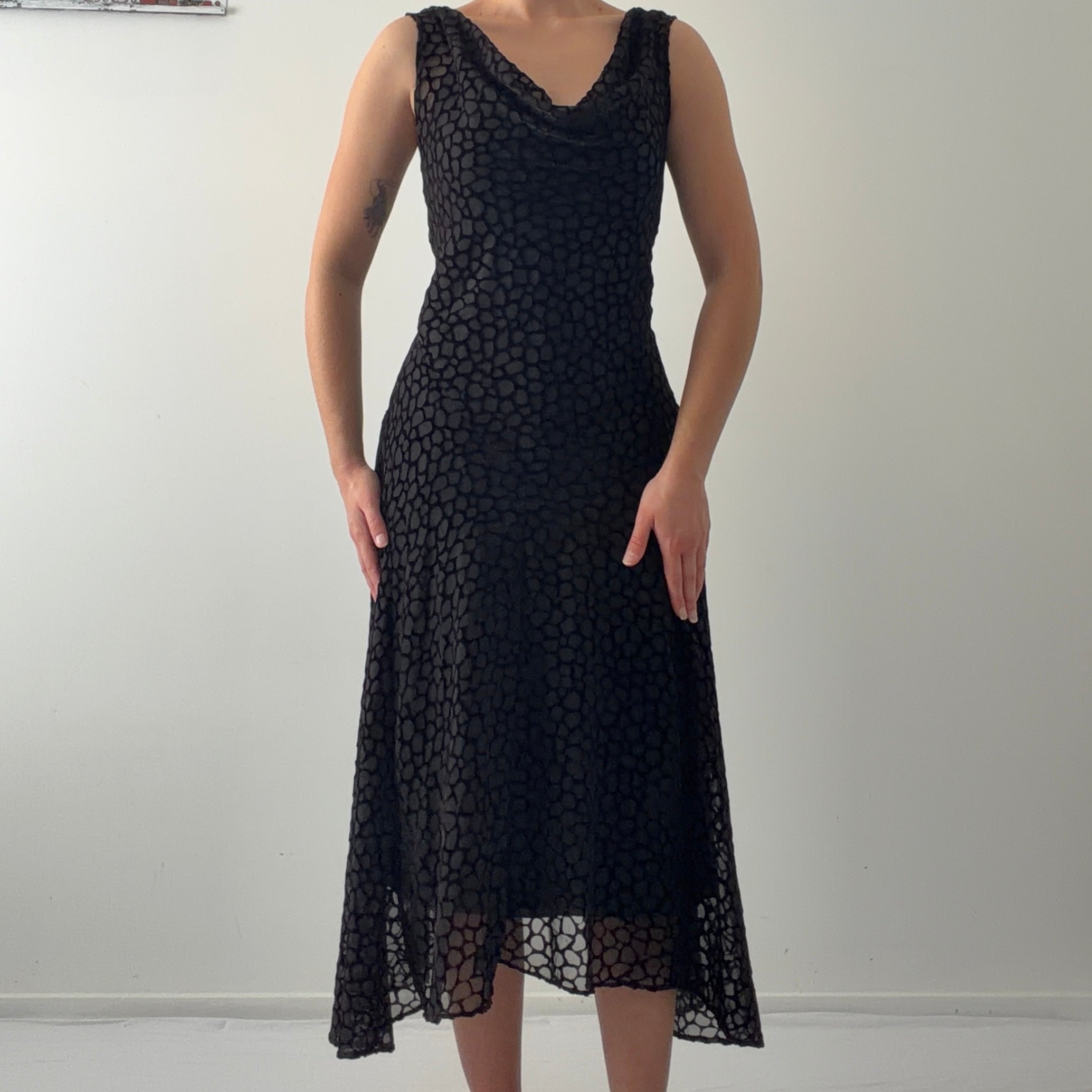 Vision Apparel Velvet Burnout Dress | L