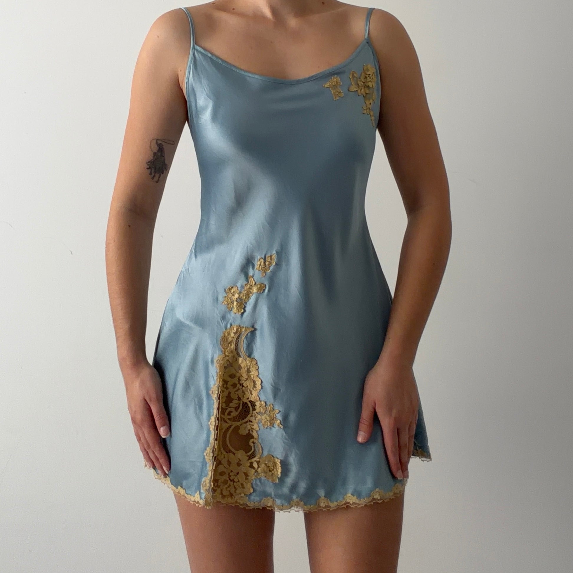 03' Victoria's Secret Slip Dress | M