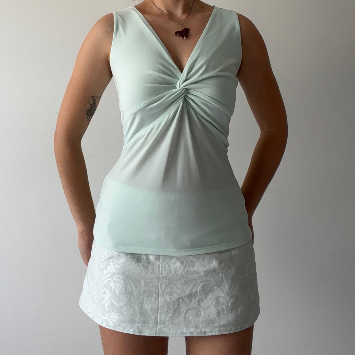 Venus Twist Cami Top | M