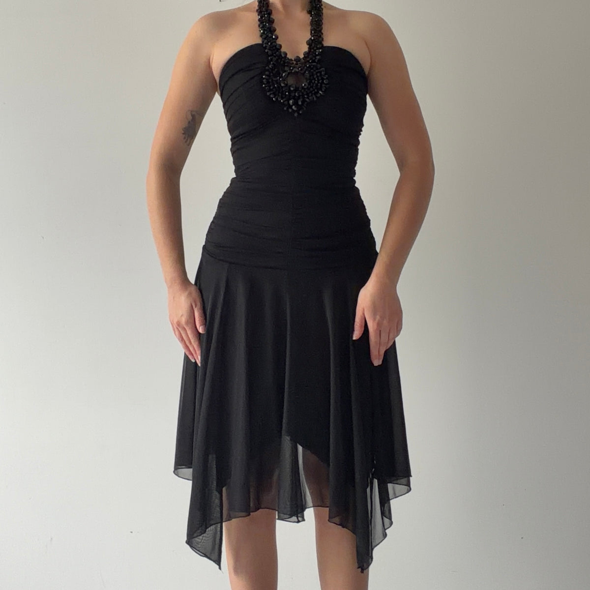 Le Chateau Asymmetric Midi Dress | XXS