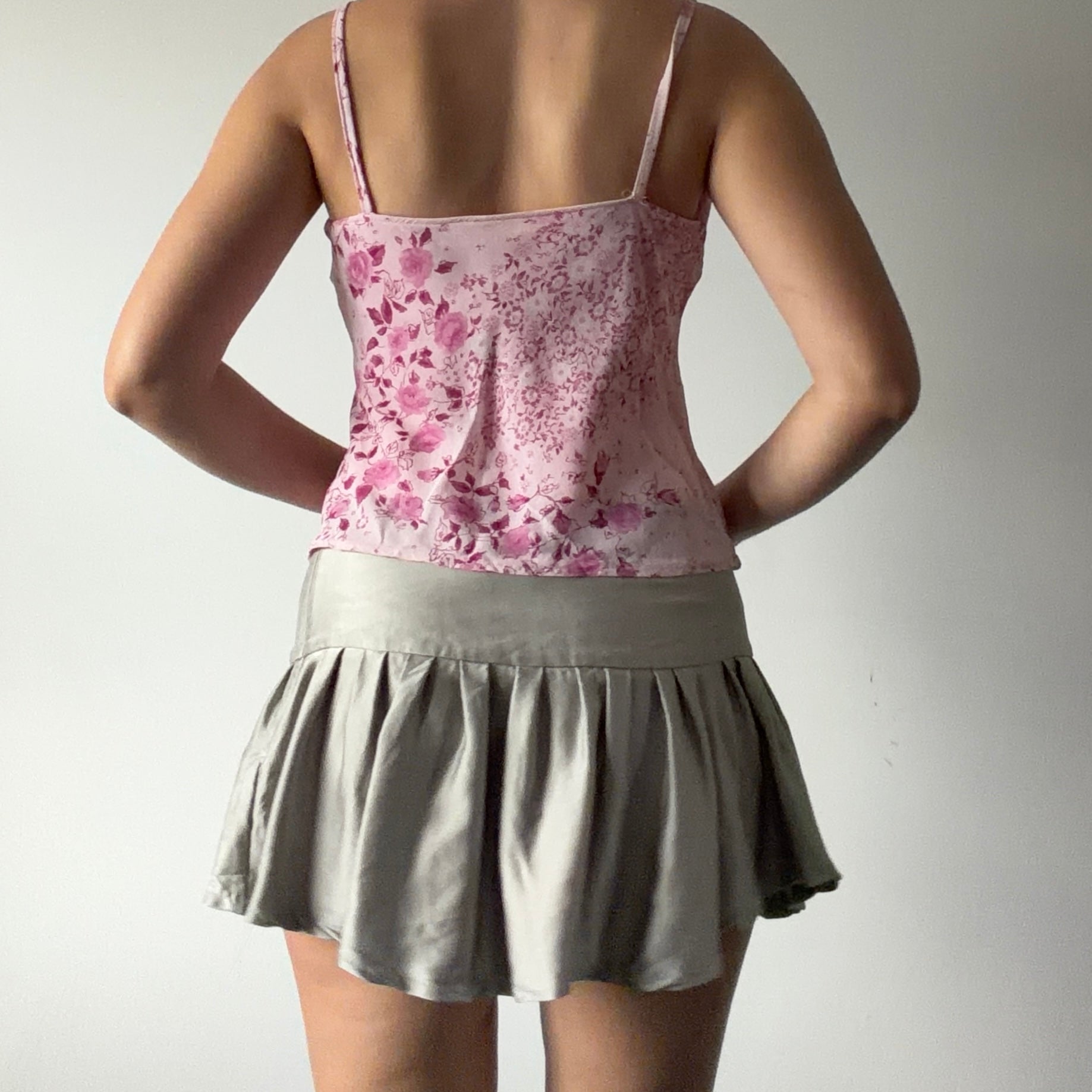 00s Floral Ruffle Cami | 6-8